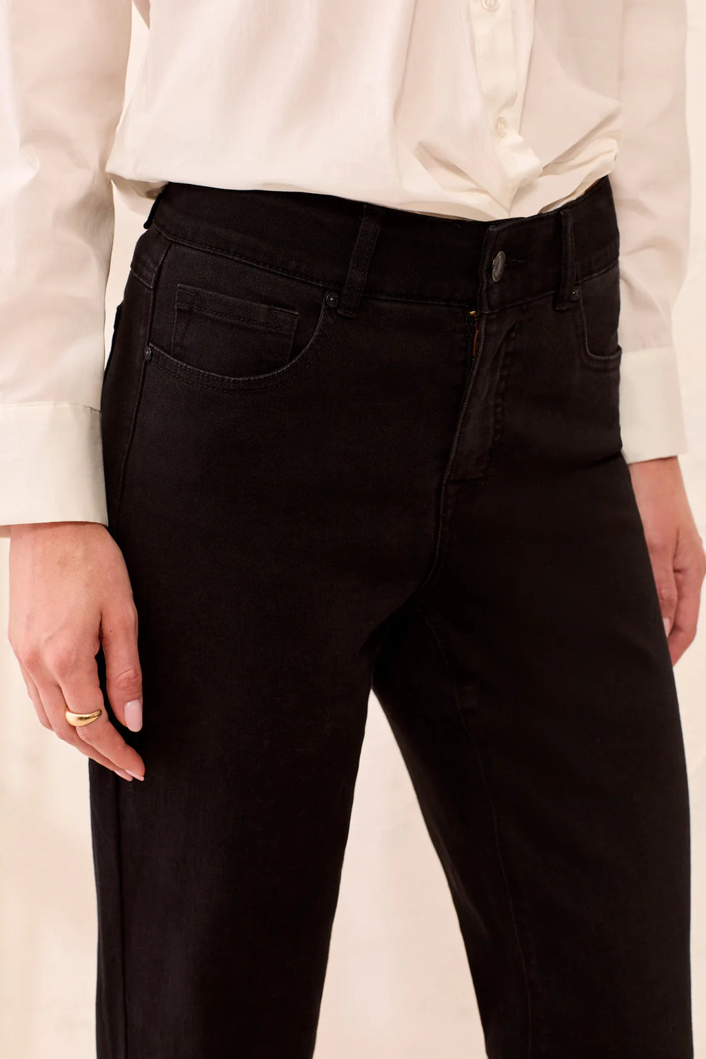 Sophia Curvy Straight Leg Denim Jeans