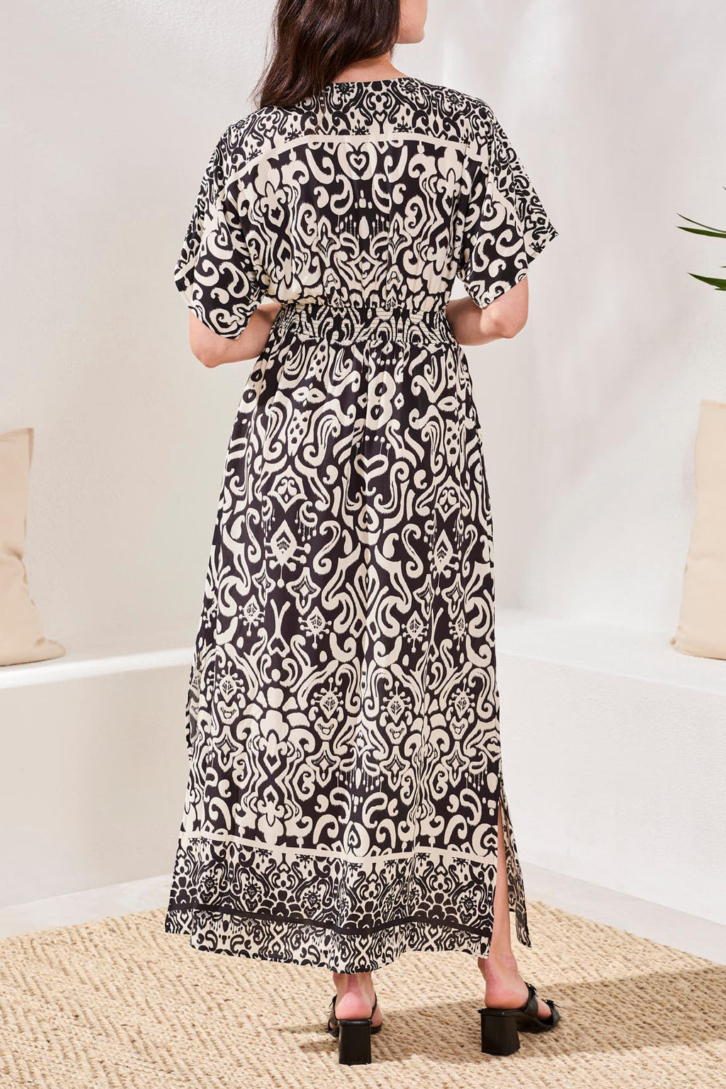 Short Sleeve Maxi Dress with Border Print