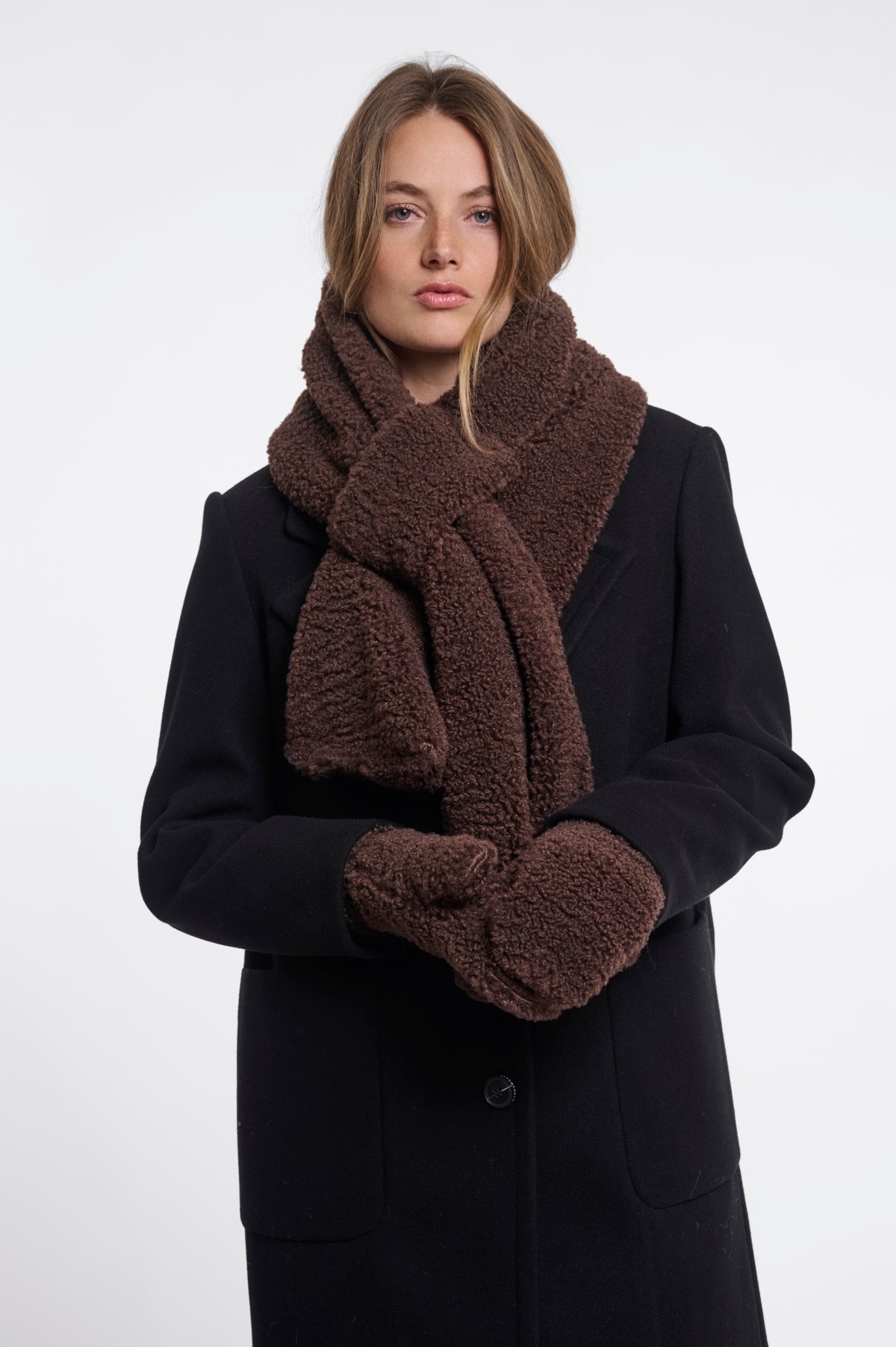 Aleida Teddy Mittens