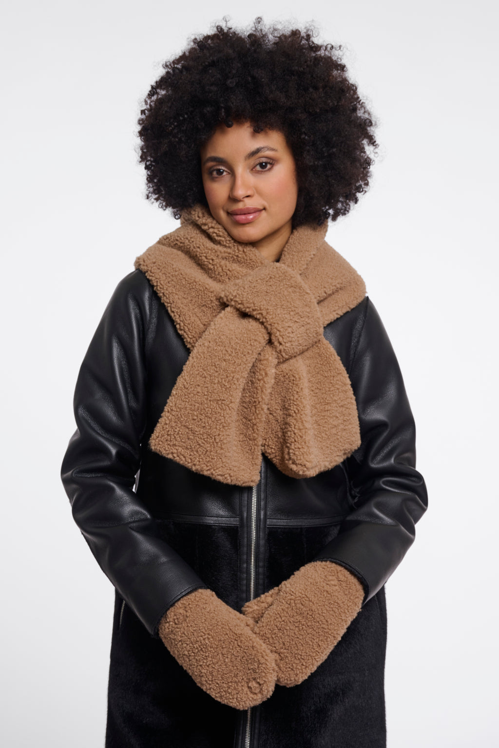 Aleida Teddy Mittens