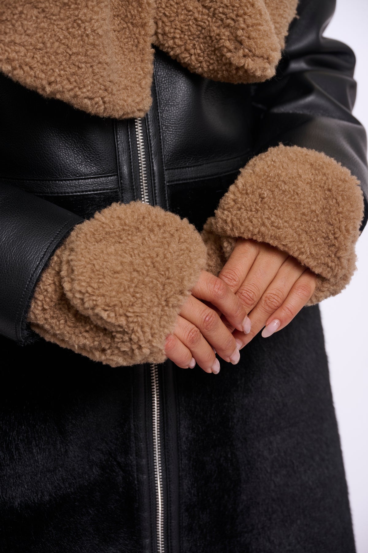 Aleida Teddy Mittens
