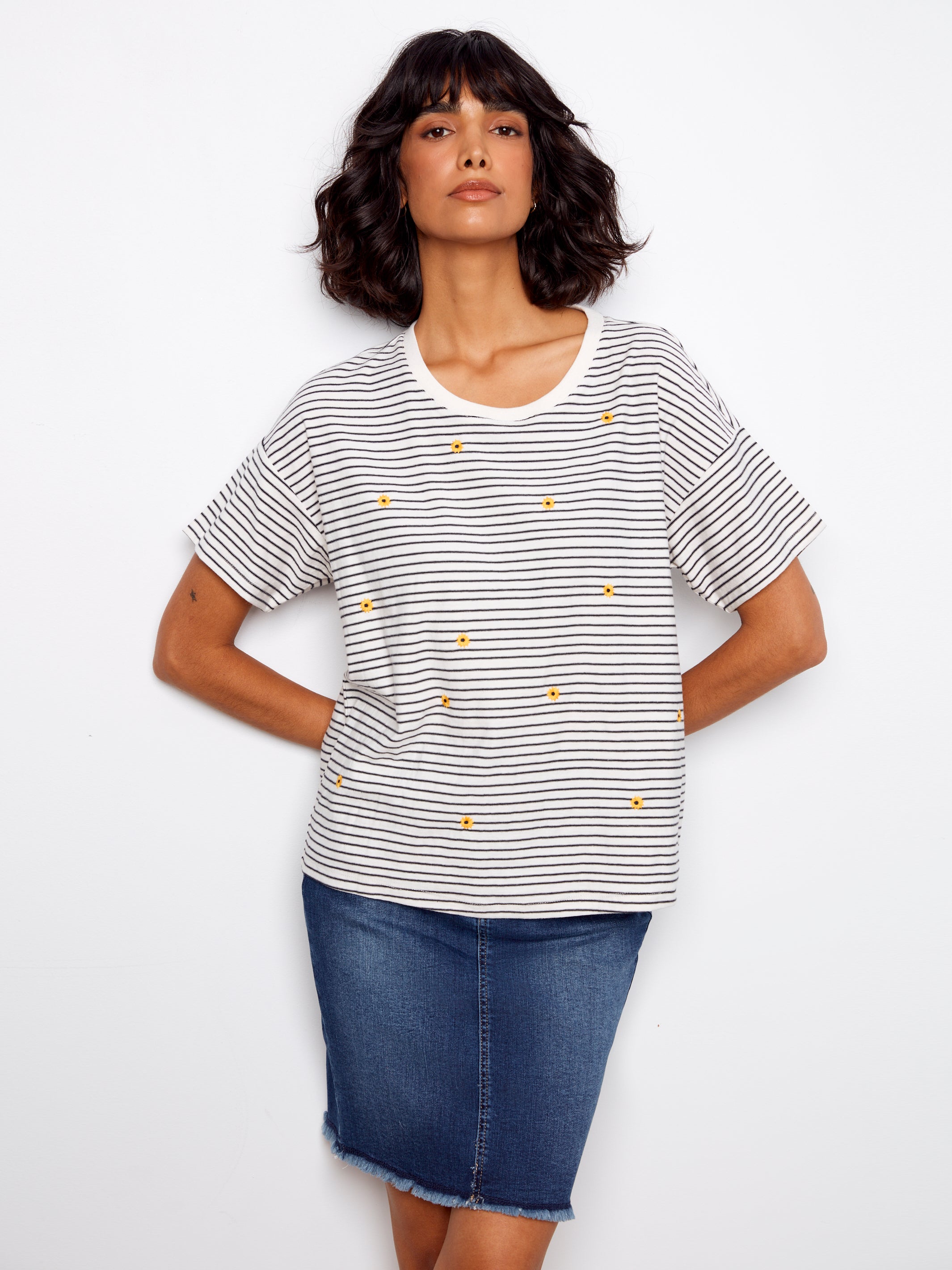 Striped Crew Neck T-Shirt with Floral Embroidery