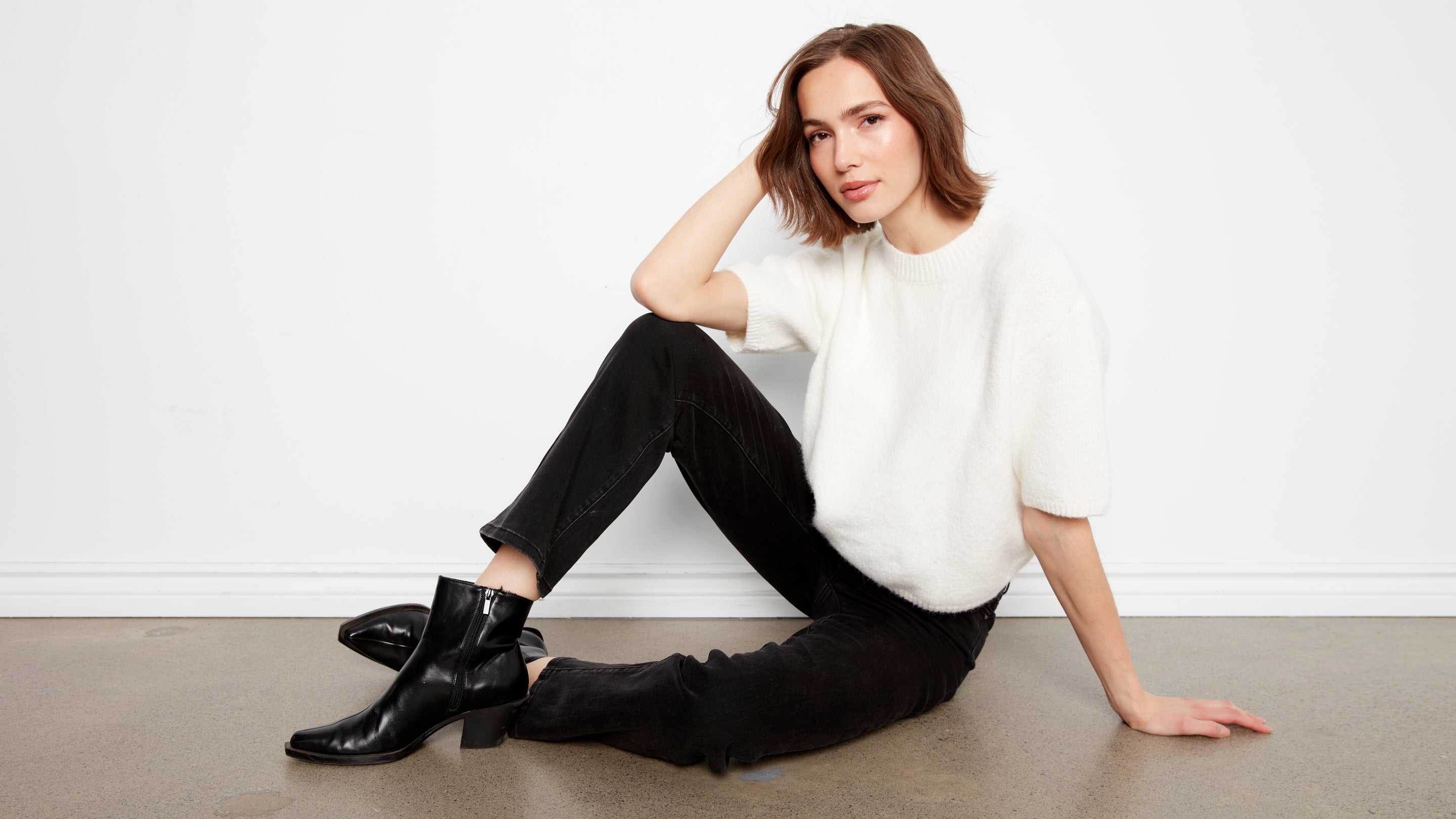 Elbow Sleeve Balloon Shape Sweater