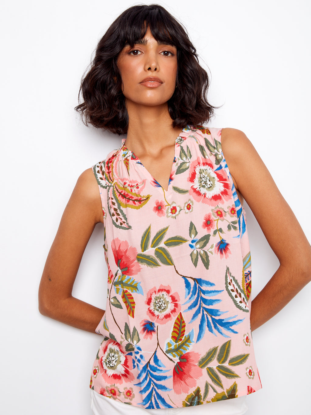 Printed Sleeveless Blouse with Ruffle
