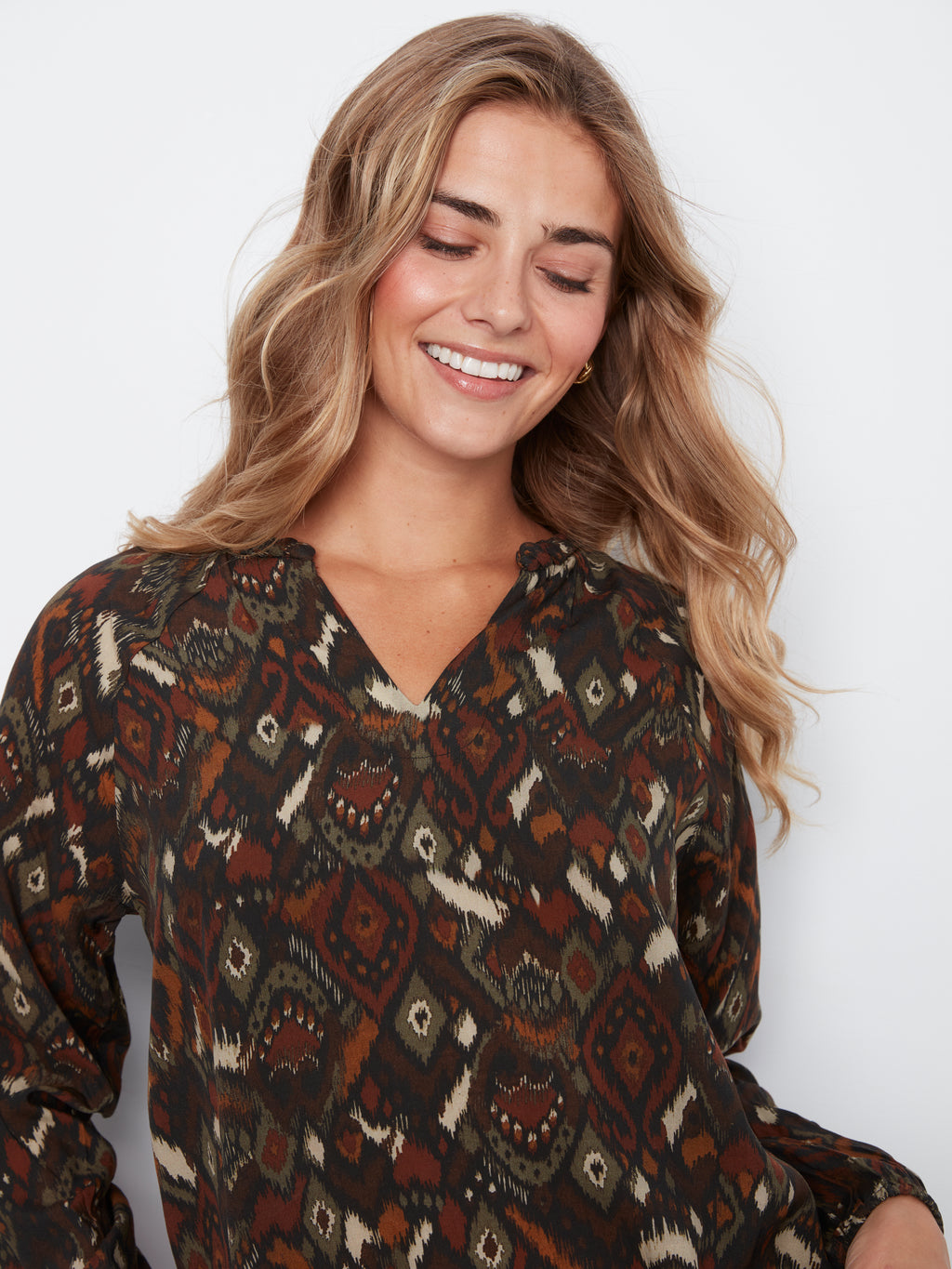 Printed Raglan Long Sleeve Blouse