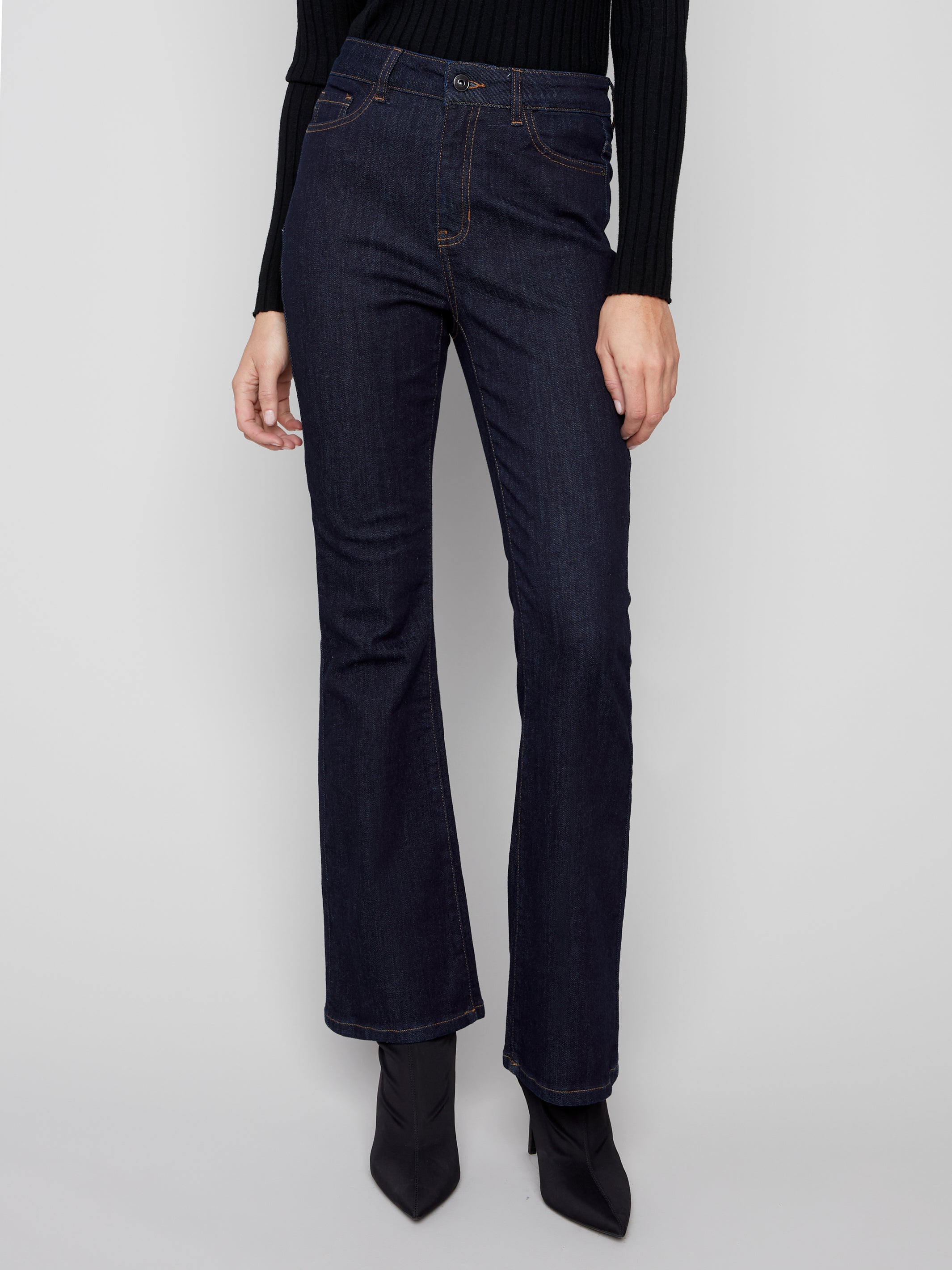 Bootcut Jeans