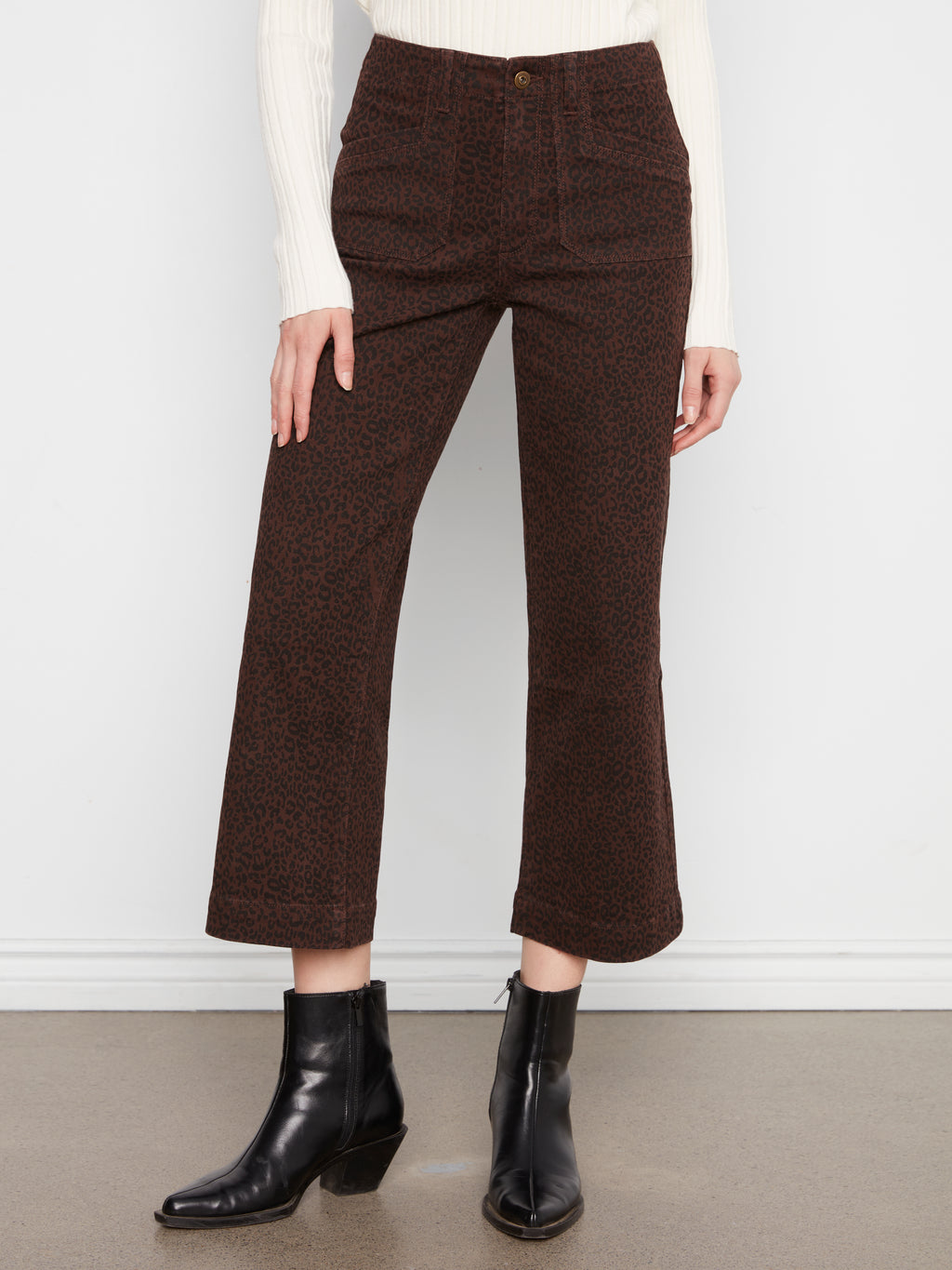 Printed Cropped Wide Leg Twill Pants with Patch Pockets