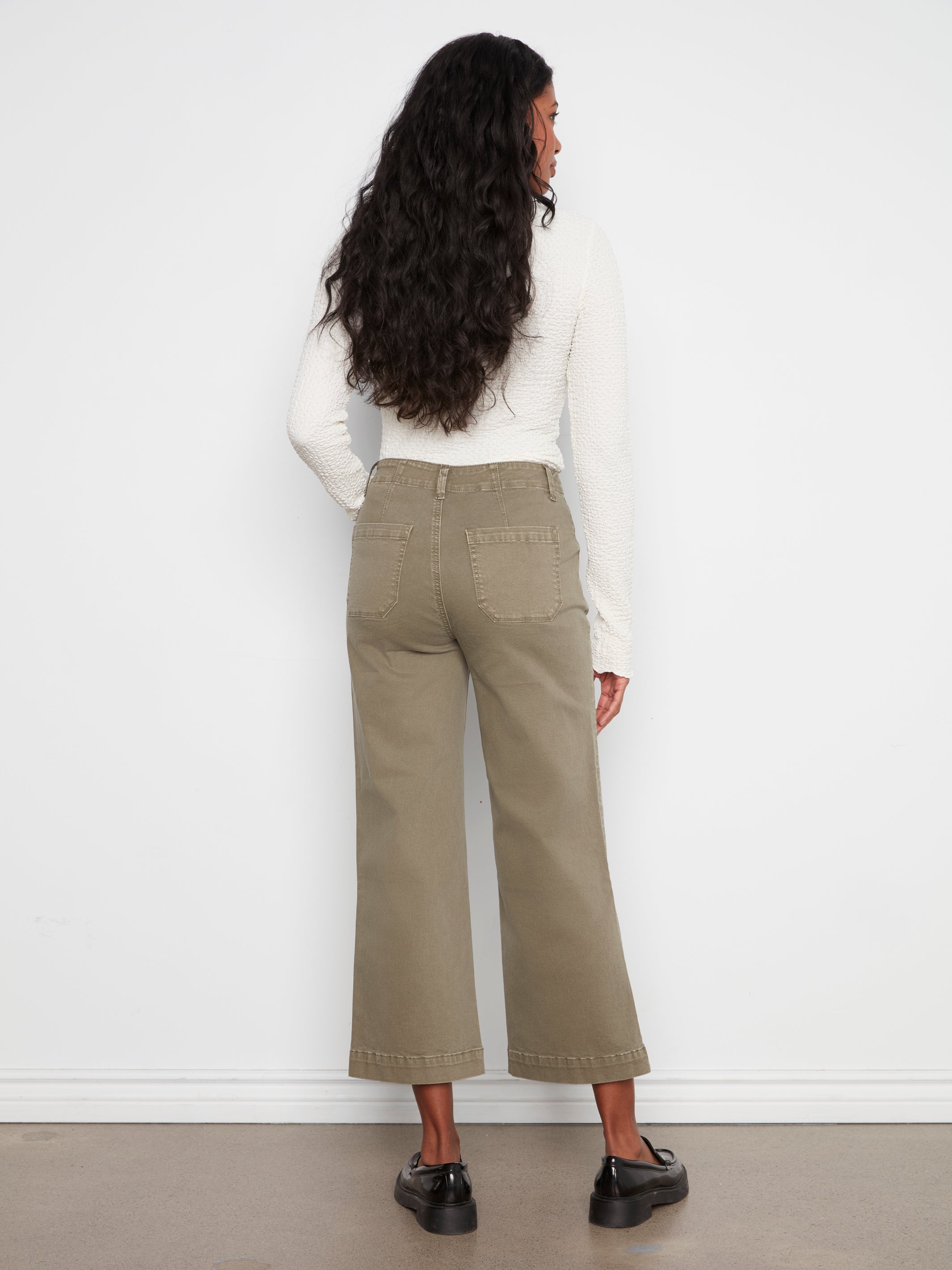Cropped Wide Leg Coloured Twill Pants With Patch Pockets