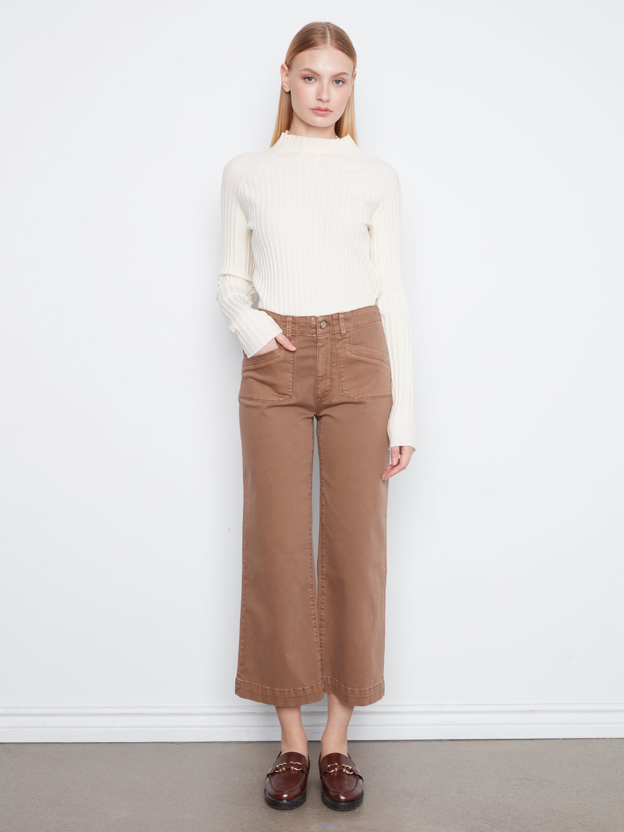 Cropped Wide Leg Coloured Twill Pants With Patch Pockets