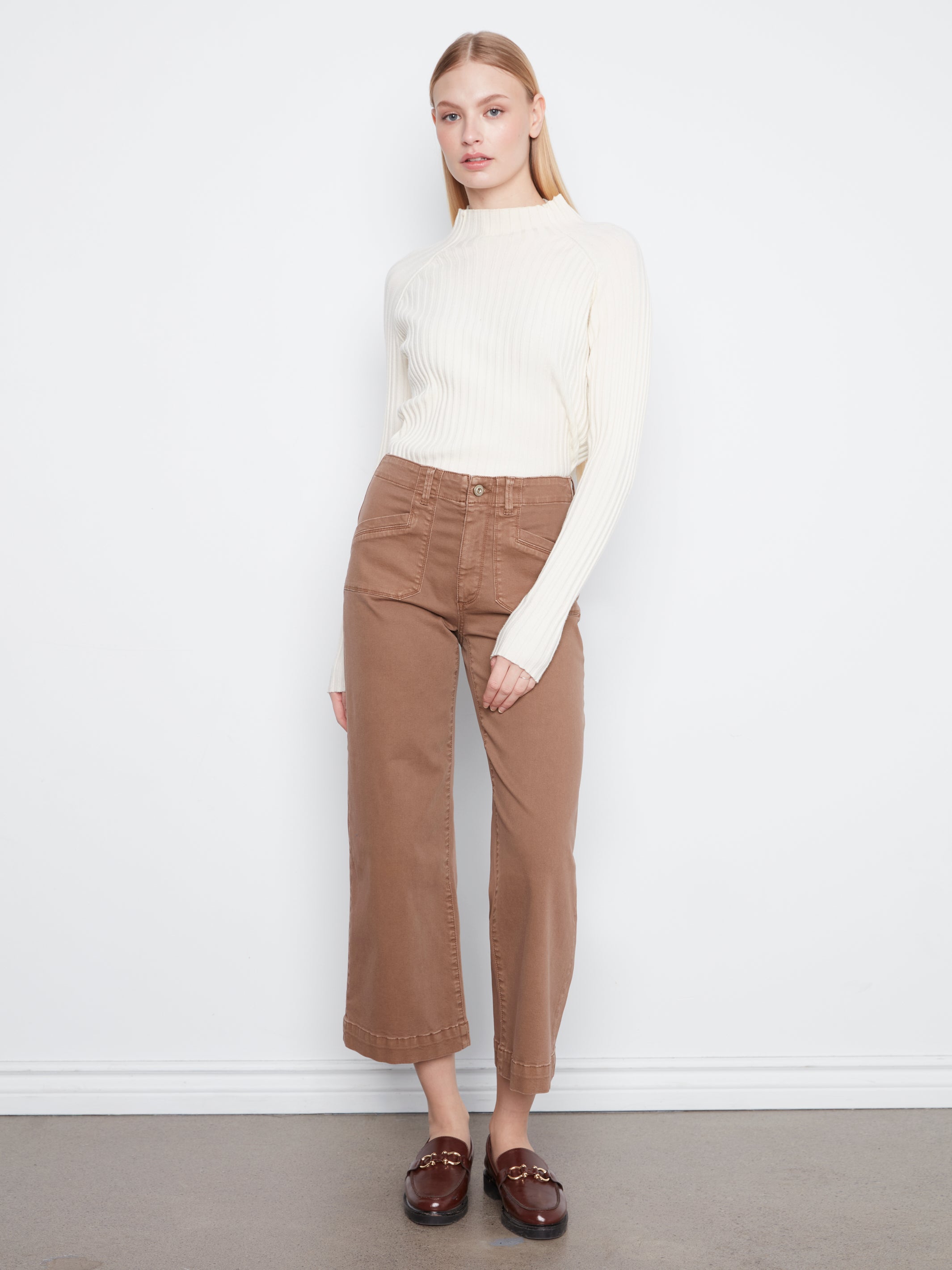 Cropped Wide Leg Coloured Twill Pants With Patch Pockets