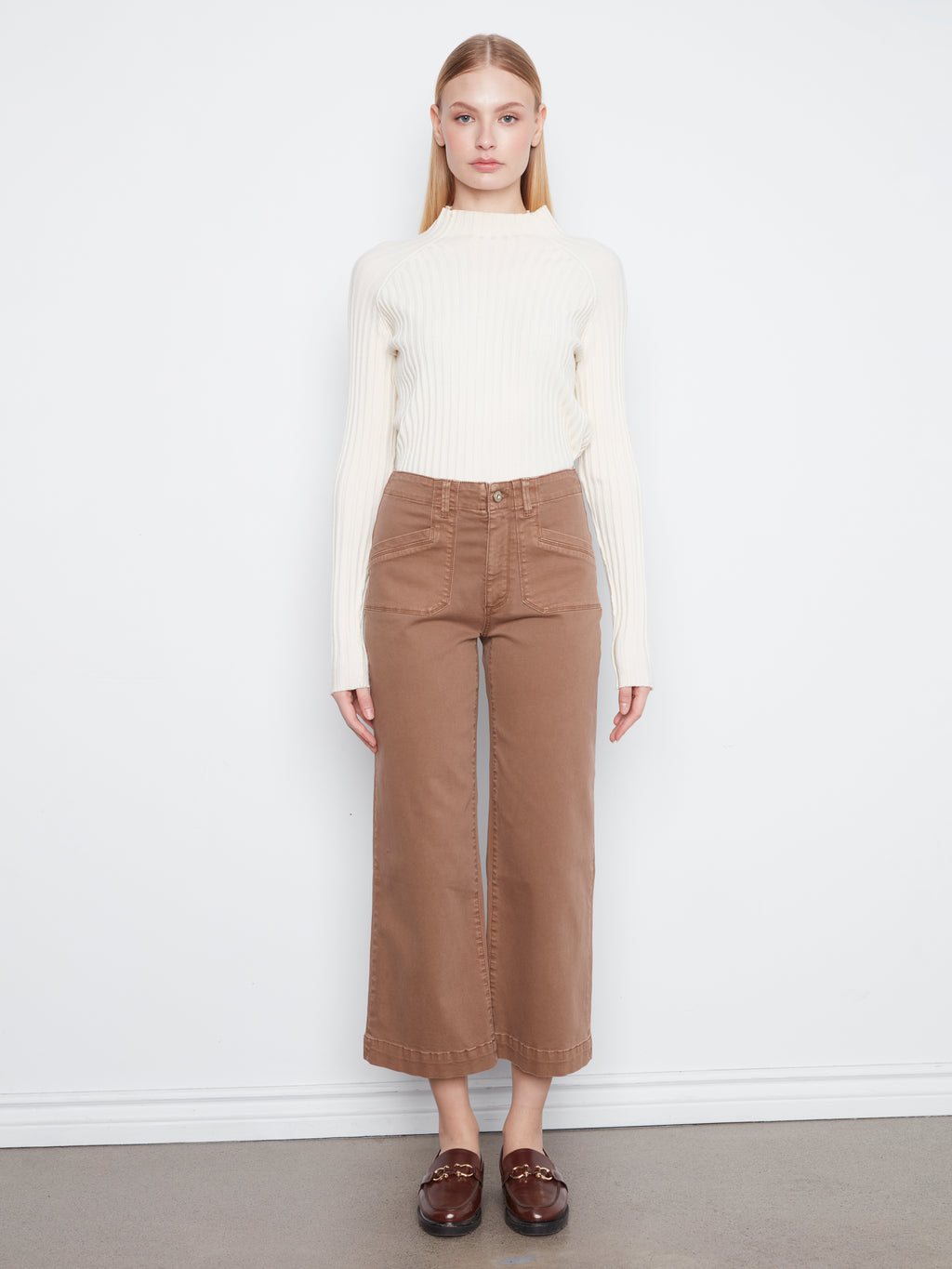 Cropped Wide Leg Coloured Twill Pants With Patch Pockets