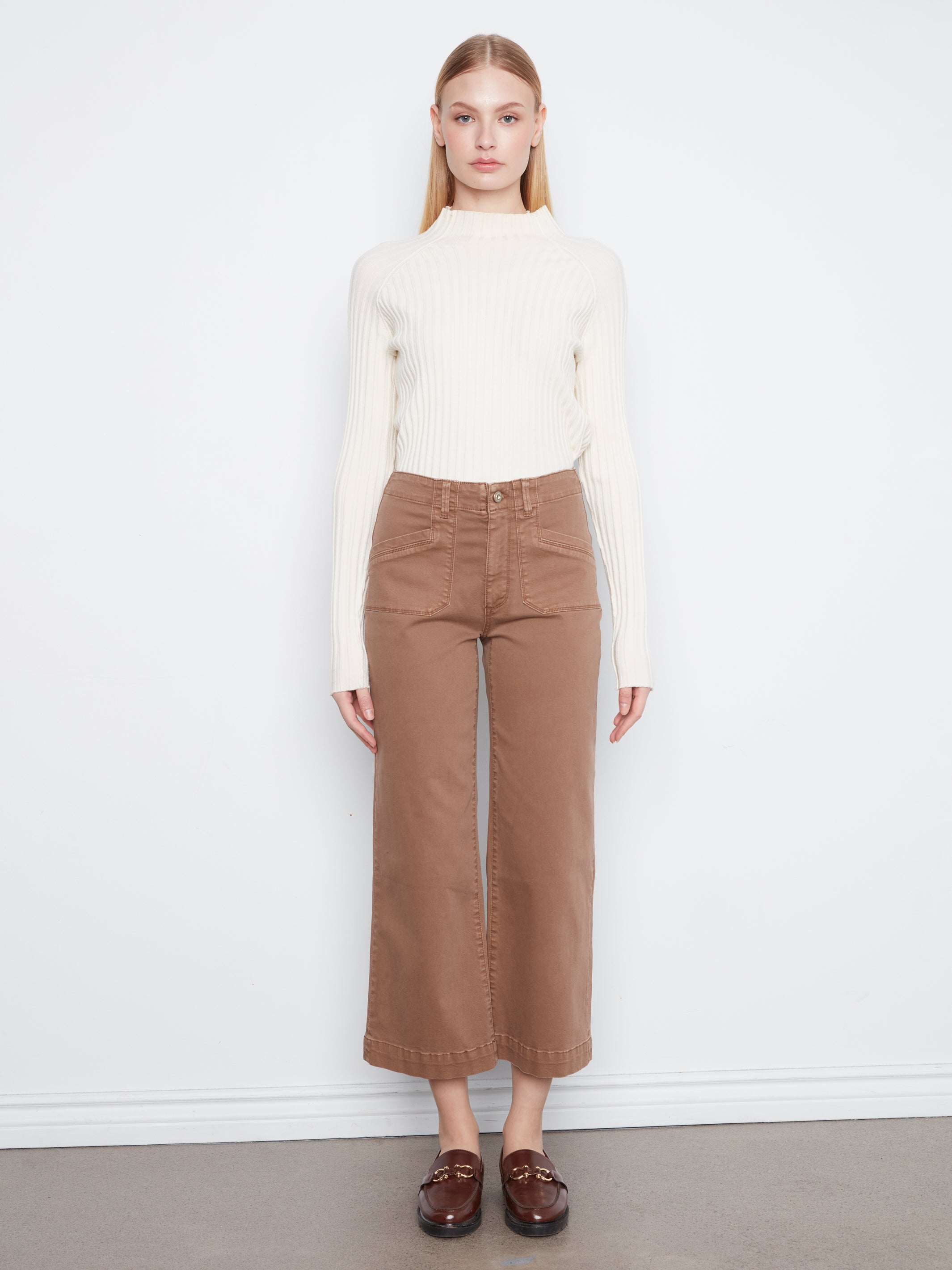 Cropped Wide Leg Coloured Twill Pants With Patch Pockets