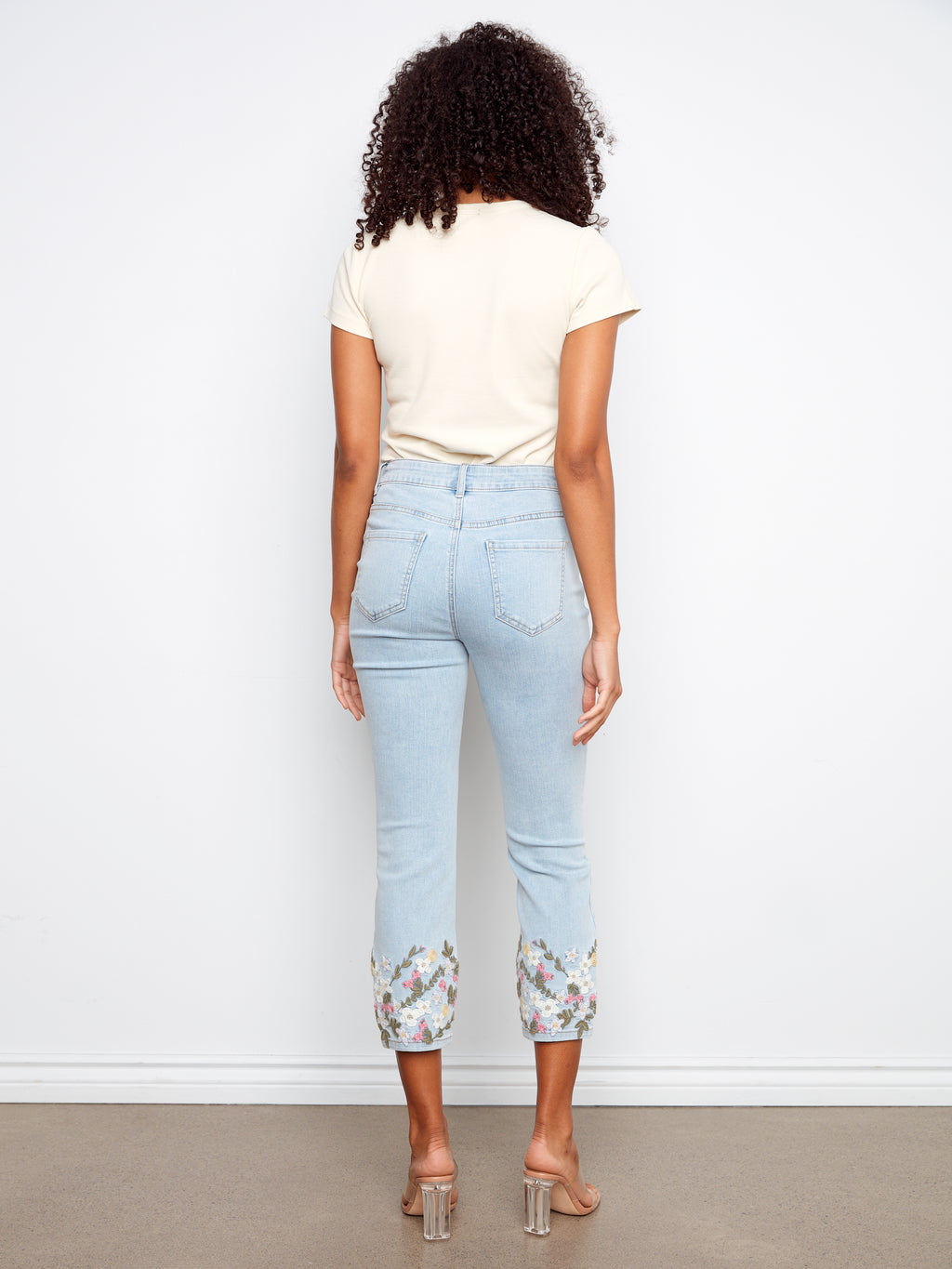 Cropped Slim Jeans with Embroidered Hem