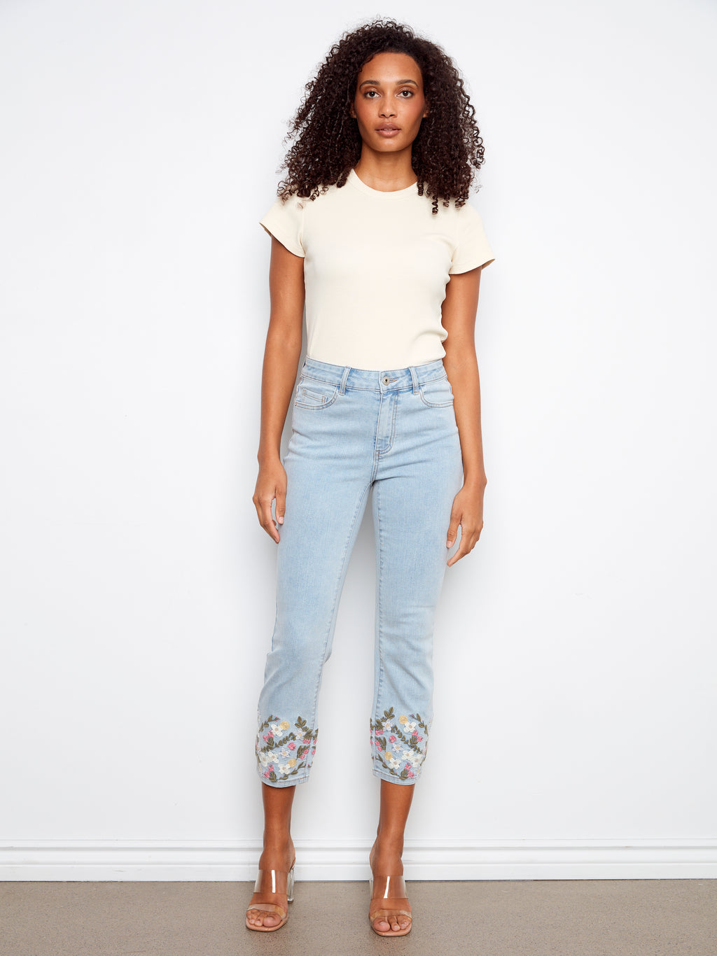 Cropped Slim Jeans with Embroidered Hem