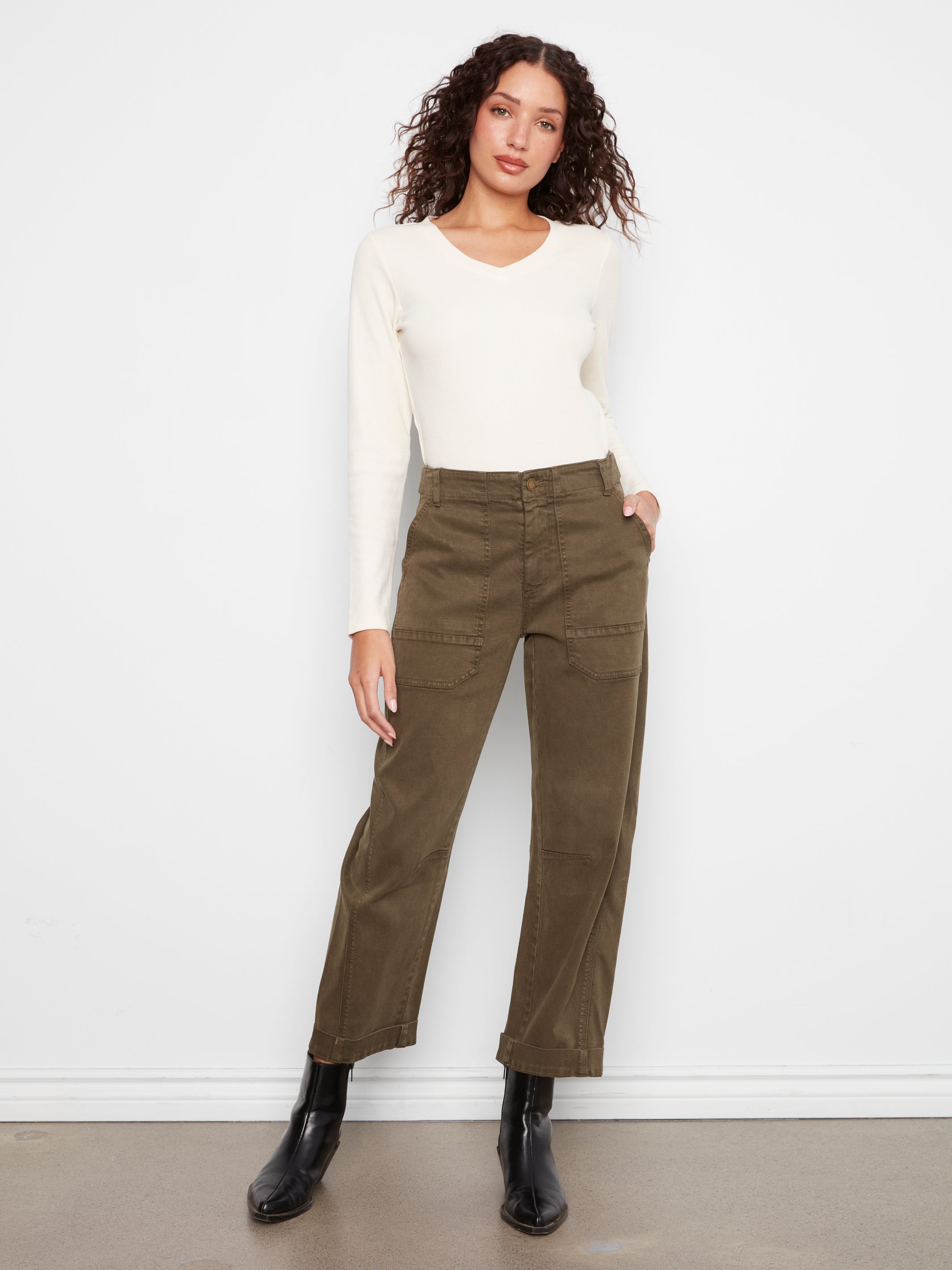 Twill Patch Pocket Barrel Leg Pants