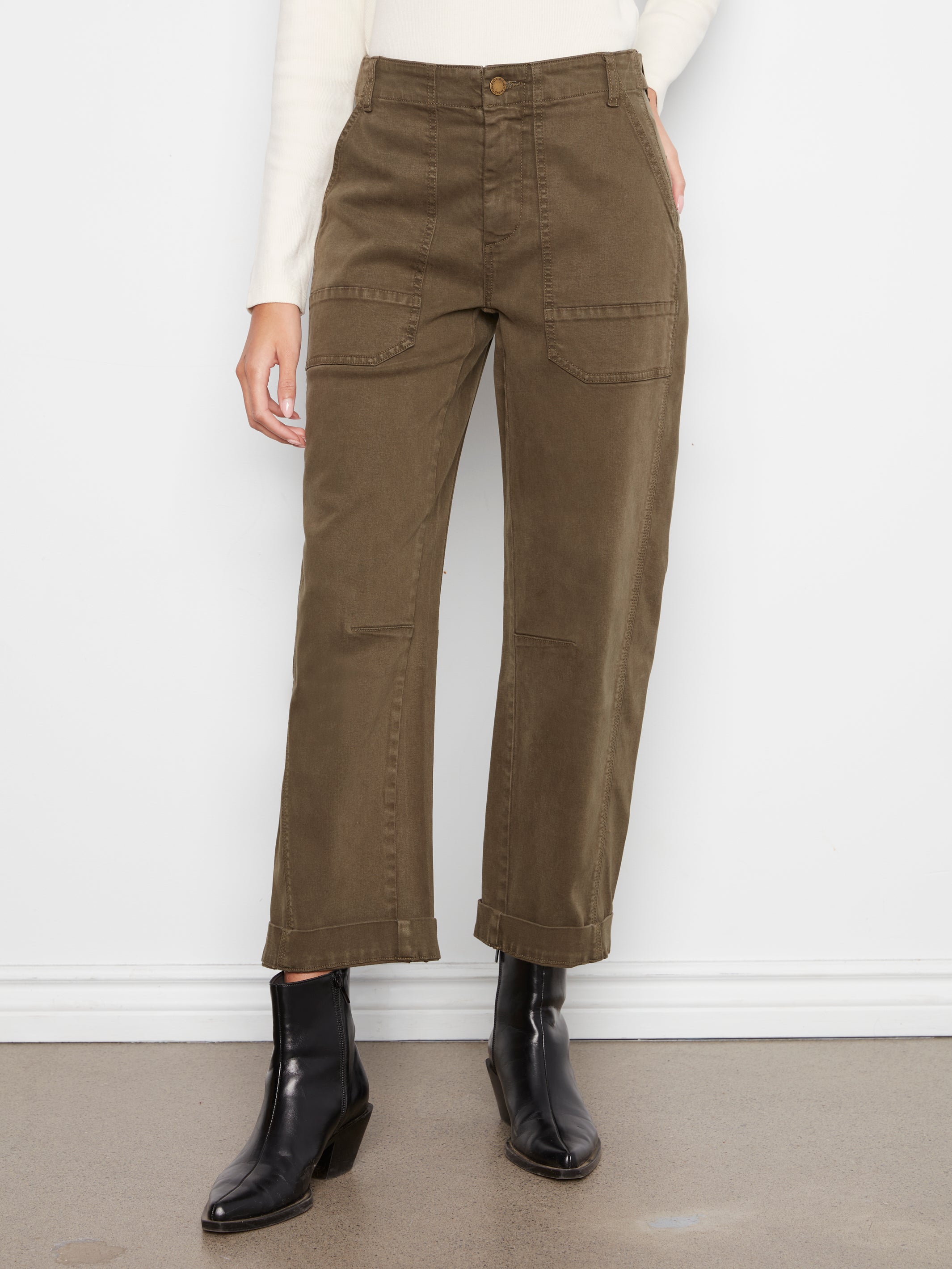 Twill Patch Pocket Barrel Leg Pants