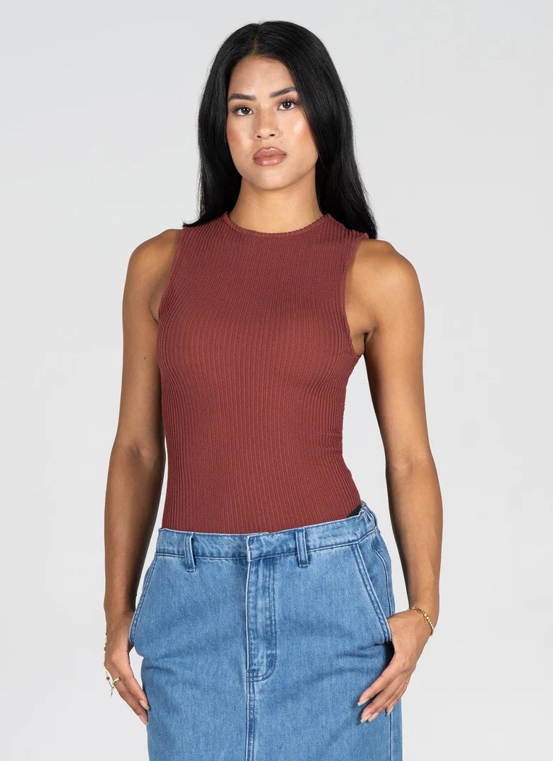 Seamless Textured Crew Neck Tank