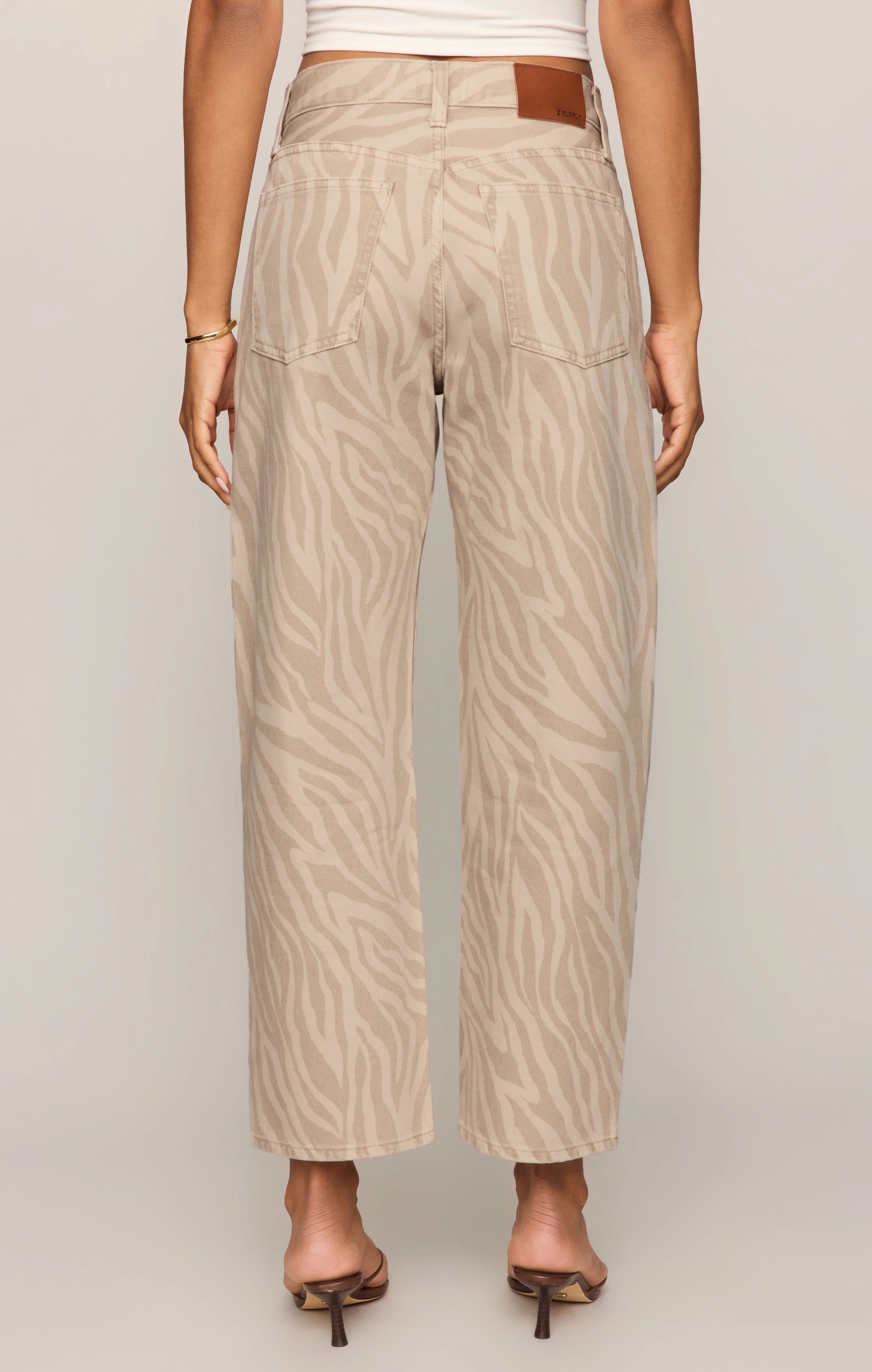 The Off Duty Mid-Rise Bowed Ankle Denim