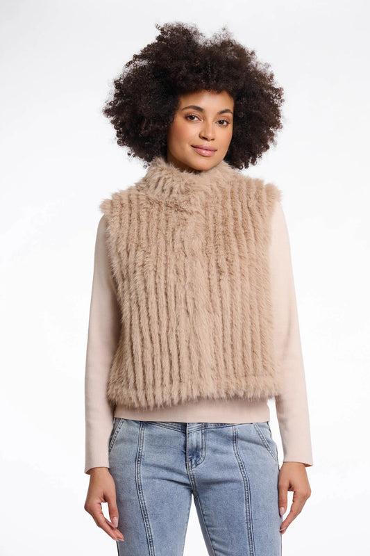 Dava Faux Fur Vest