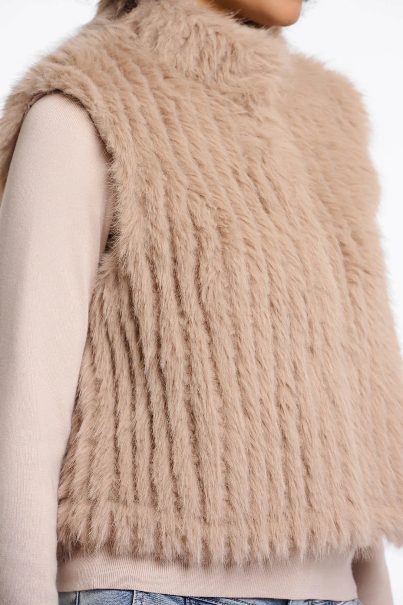 Dava Faux Fur Vest