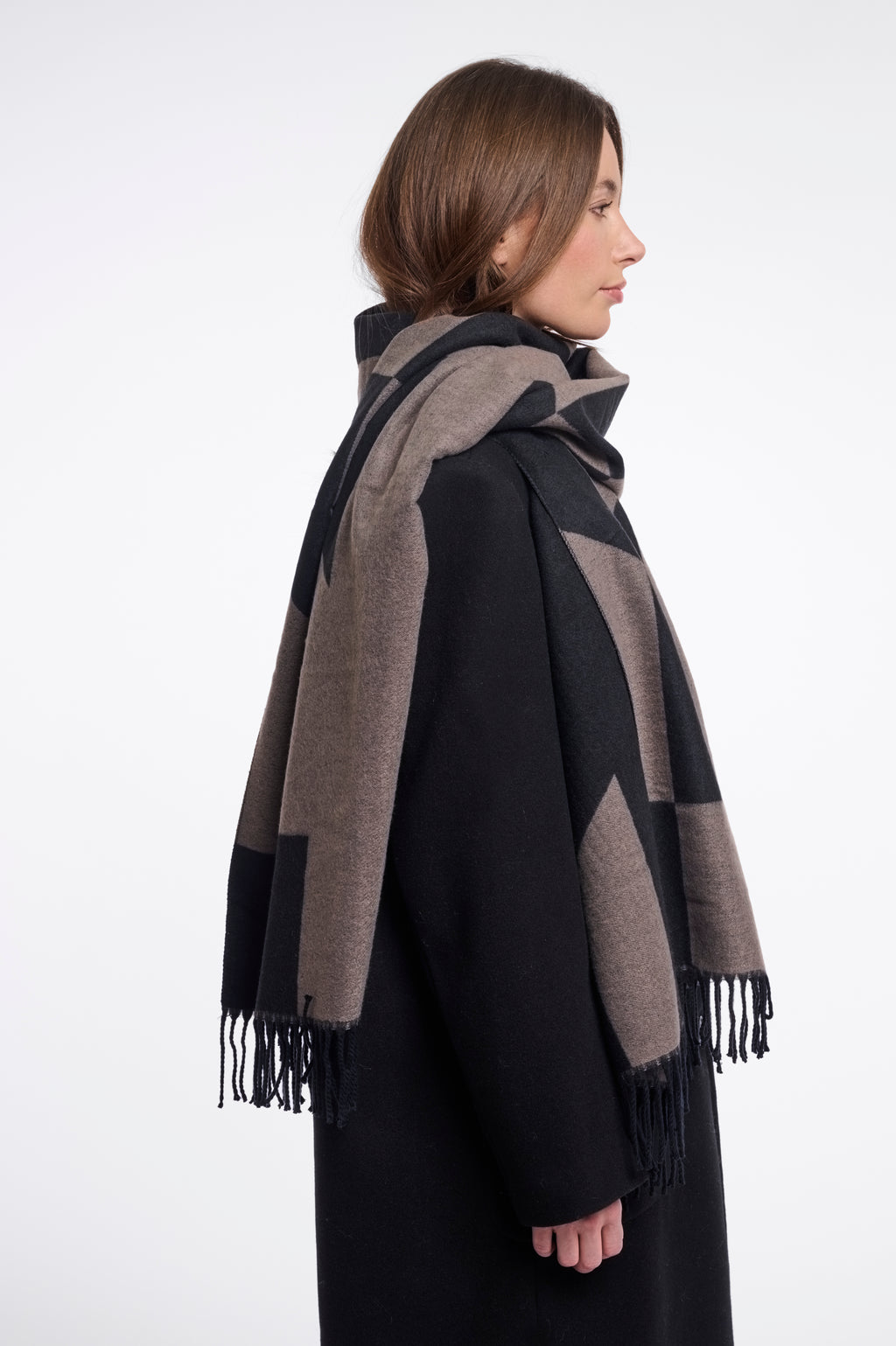 Esen Scarf