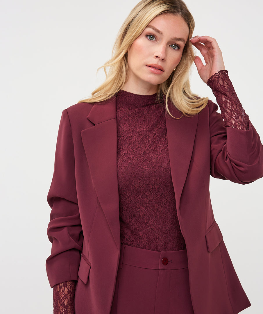 Ruched 3/4 Sleeve Blazer