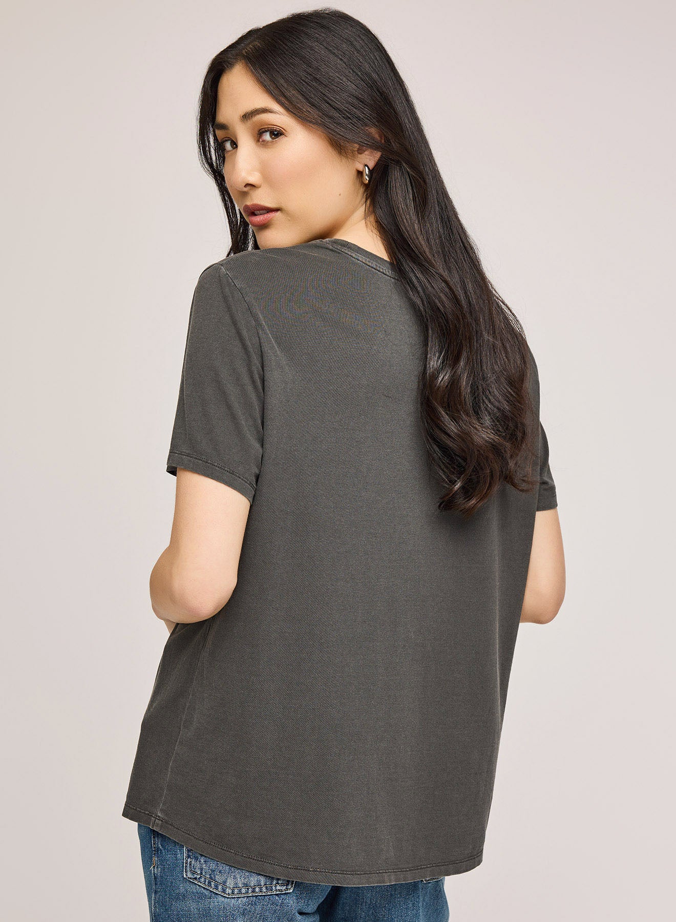 Victoria T-Shirt