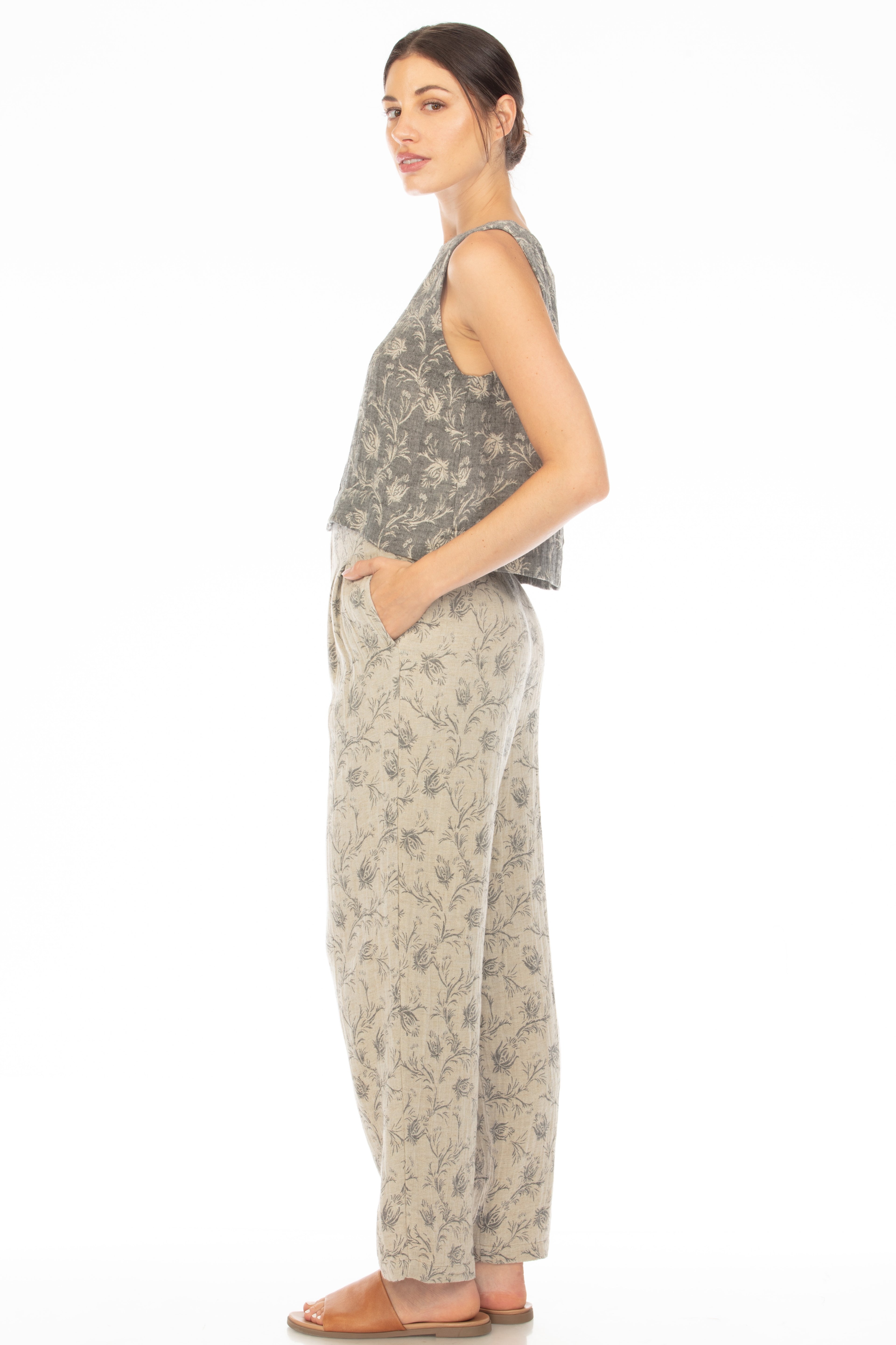 Jacquard Leaf Detail Tank