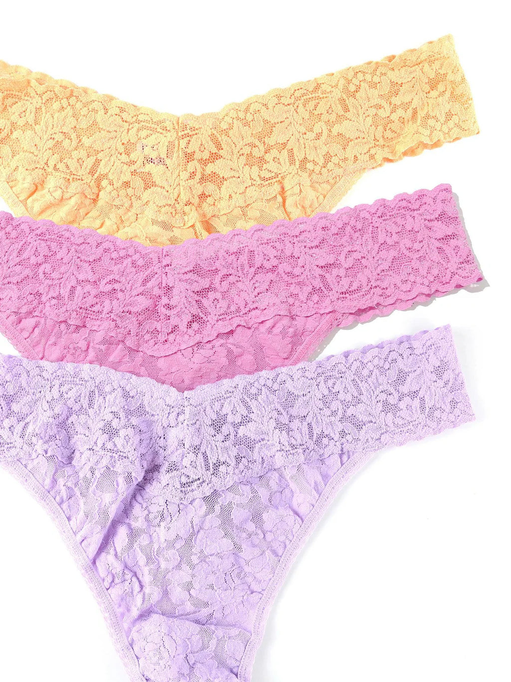 3 Pack Signature Lace® Original Rise Thongs In Pink Printed Box