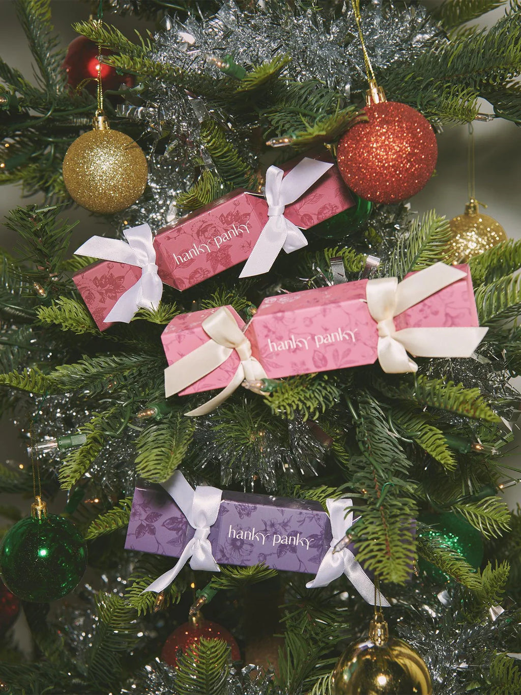 Signature Lace® Original Rise Thong Holiday Cracker