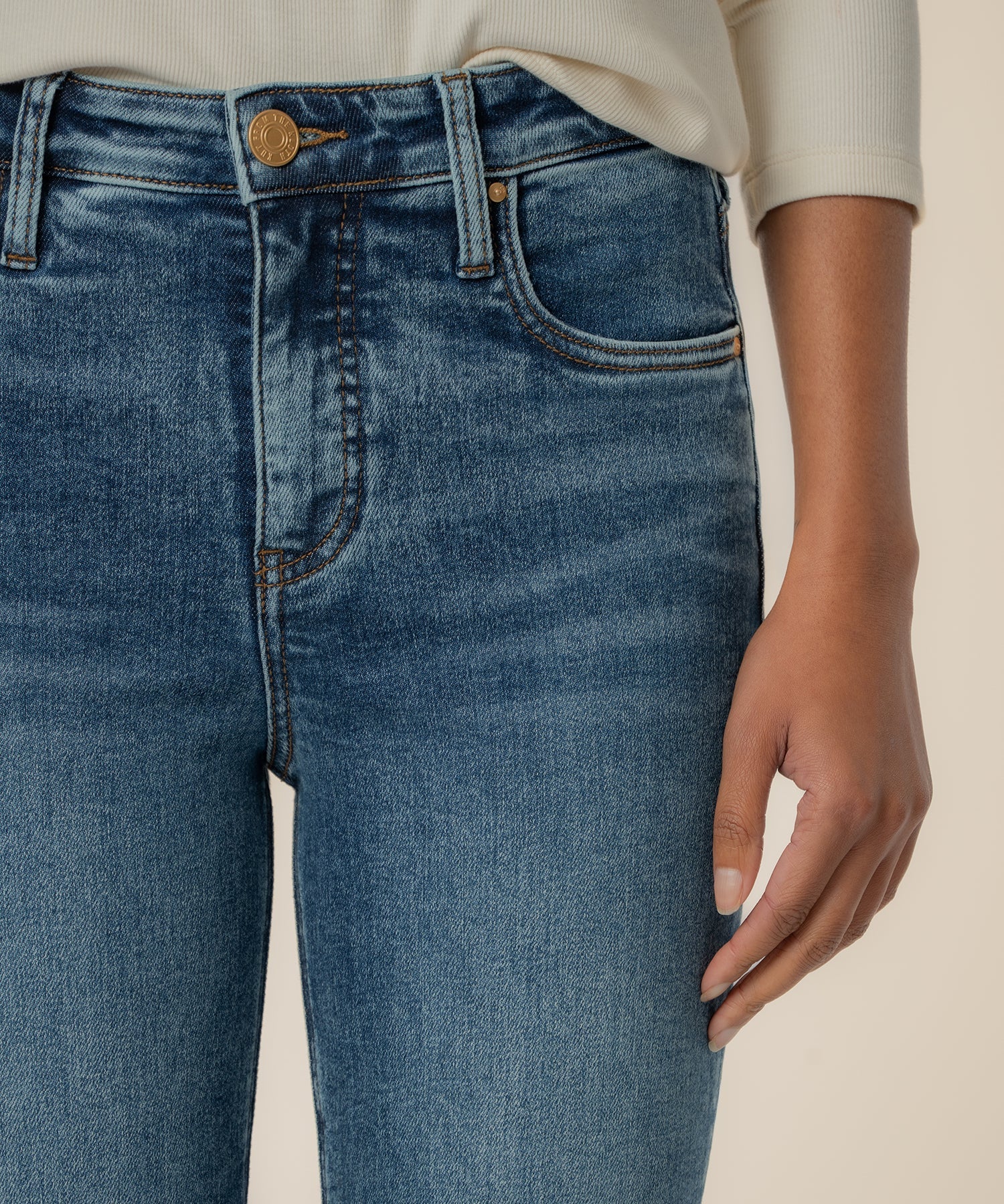 Rachael High Rise Mom Jean