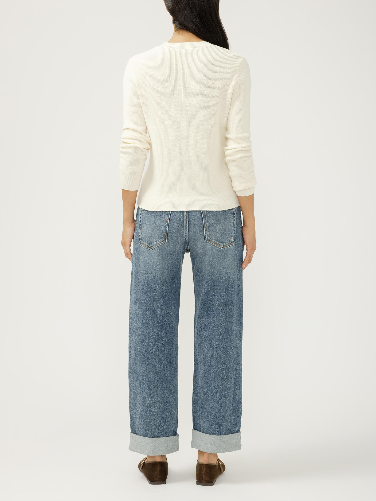 Relaxed Mid Rise Straight Leg Ankle Jeans