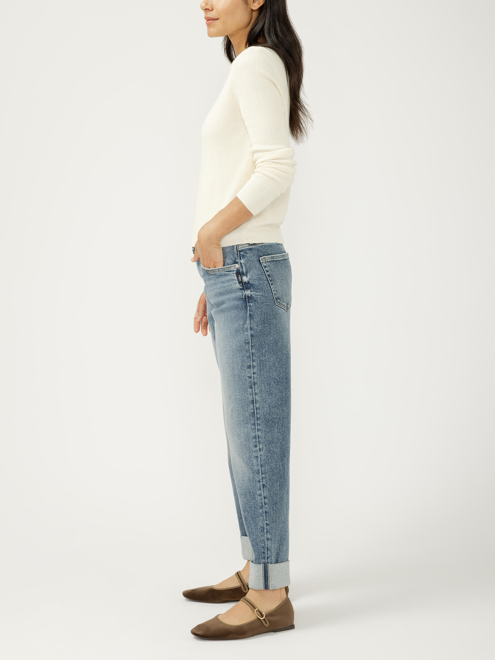 Relaxed Mid Rise Straight Leg Ankle Jeans