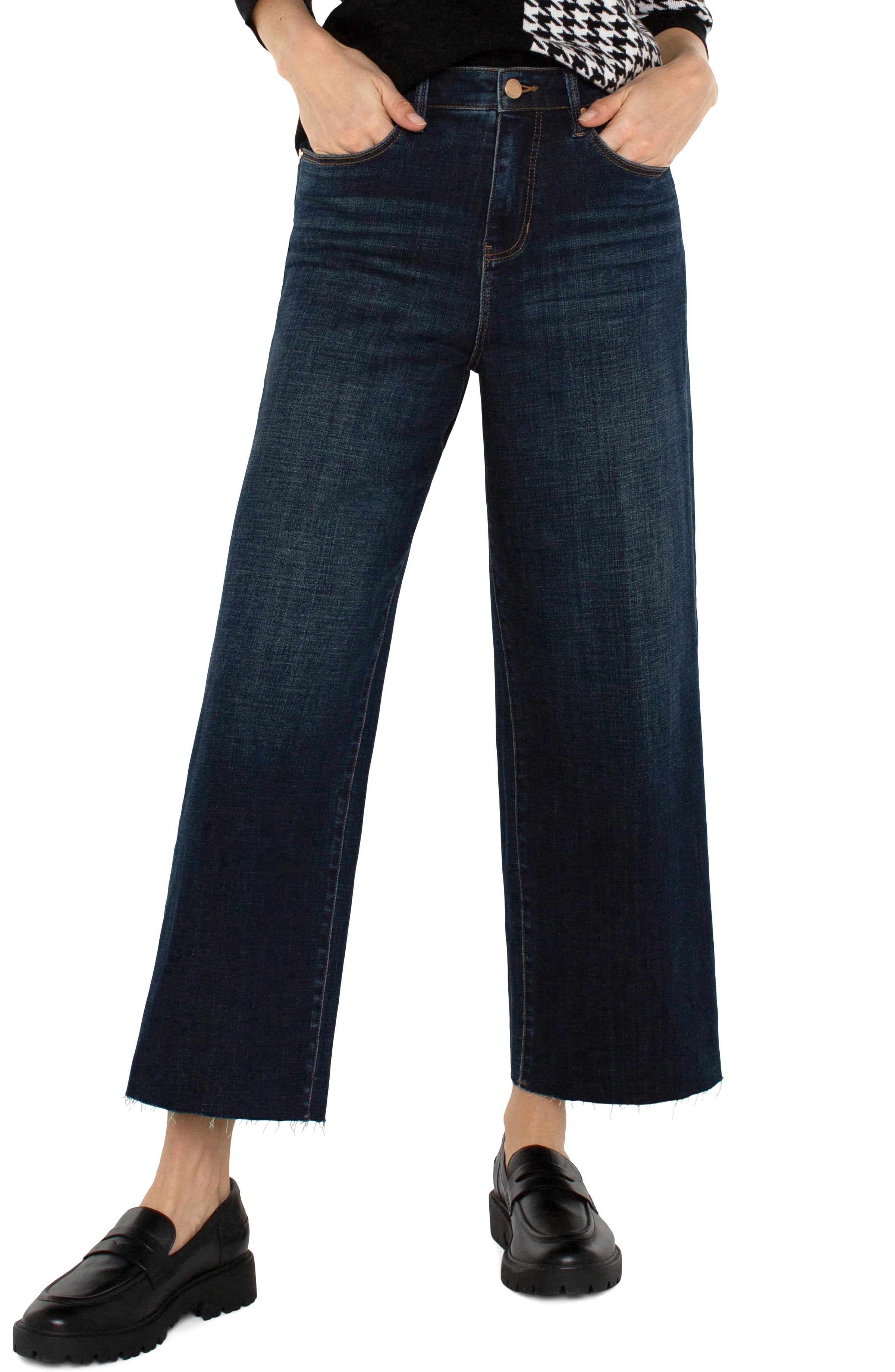 Stride Hi-Rise Raw Hem