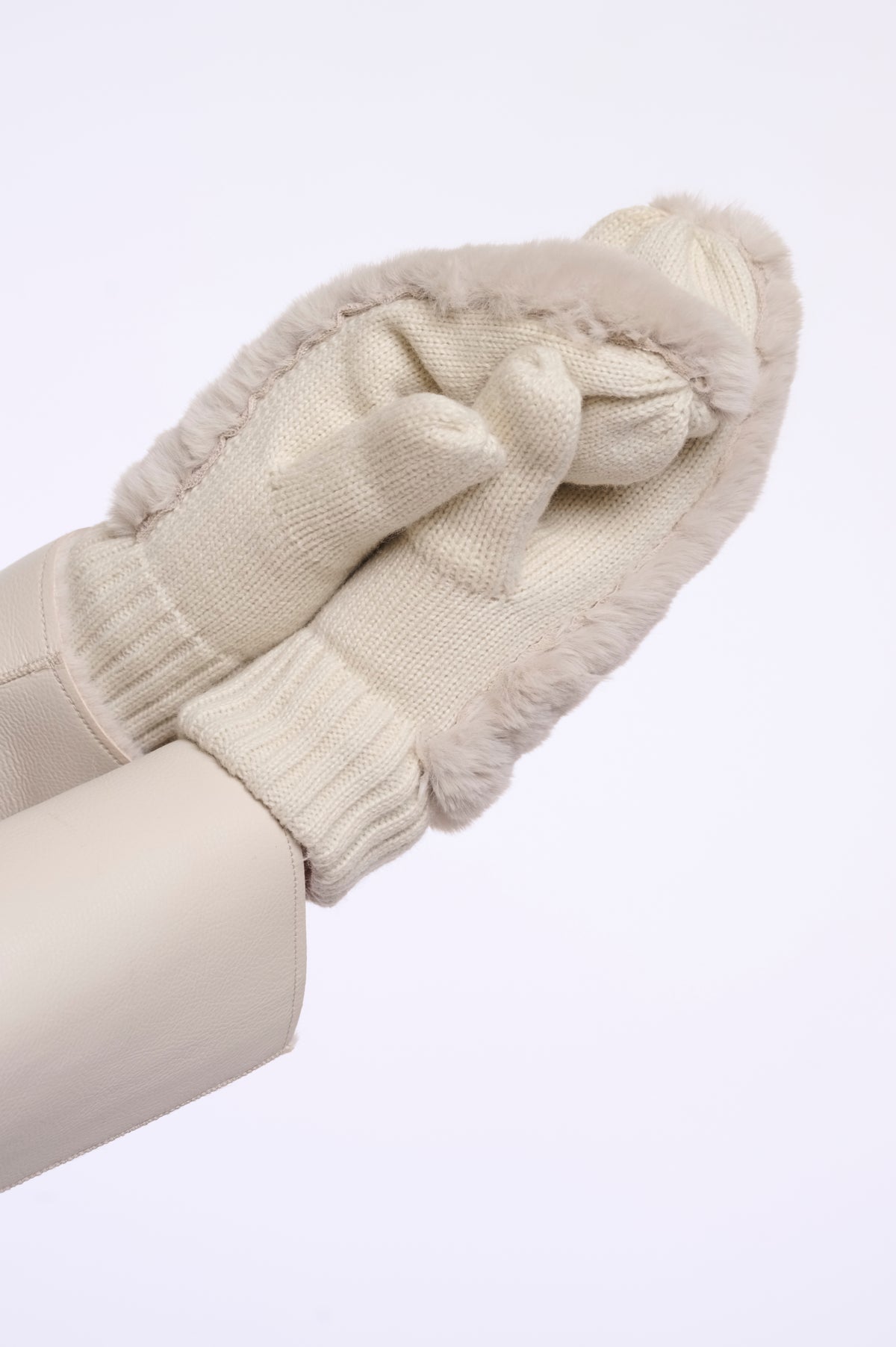 Oxo Faux Fur Gloves