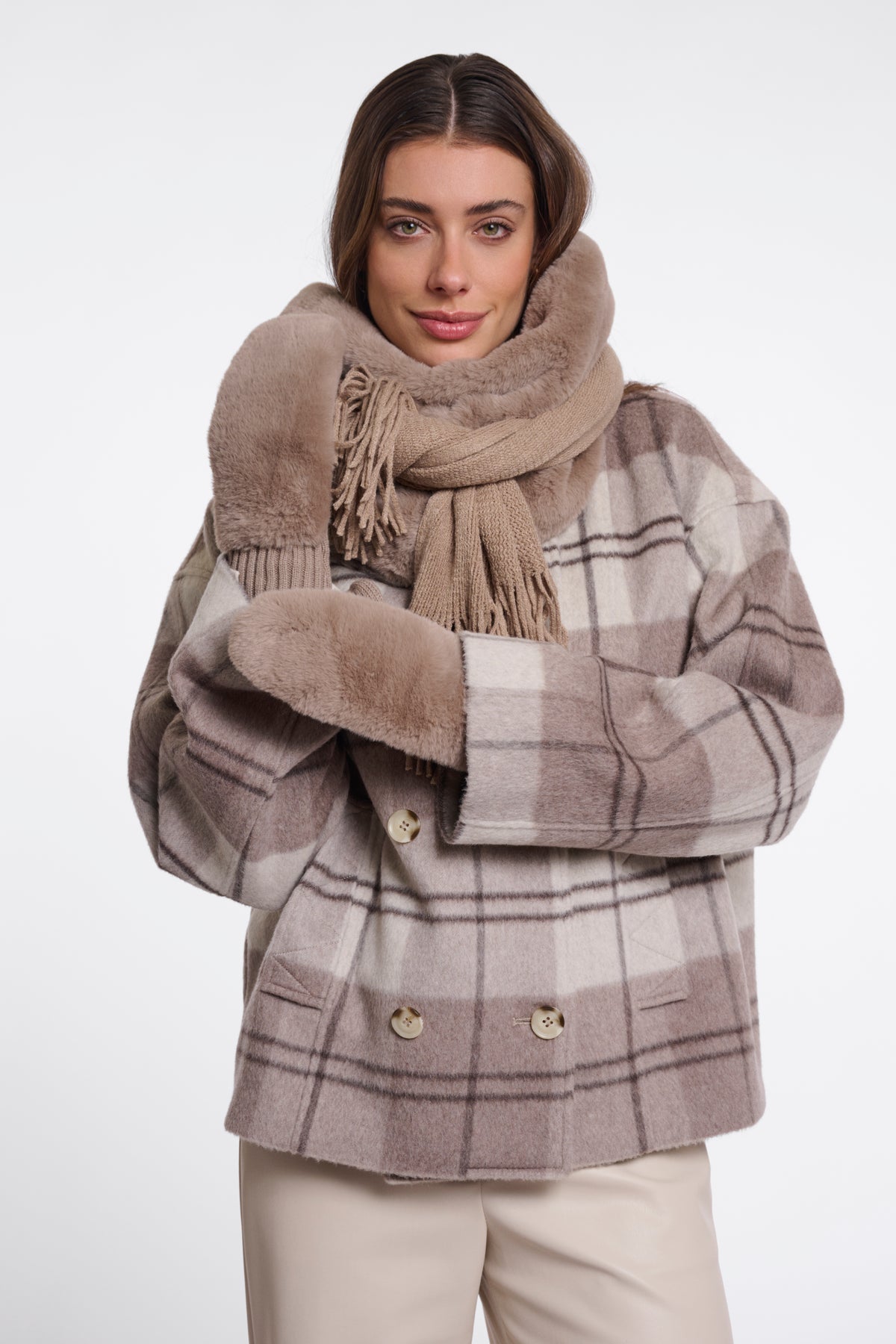 Oxo Faux Fur Gloves