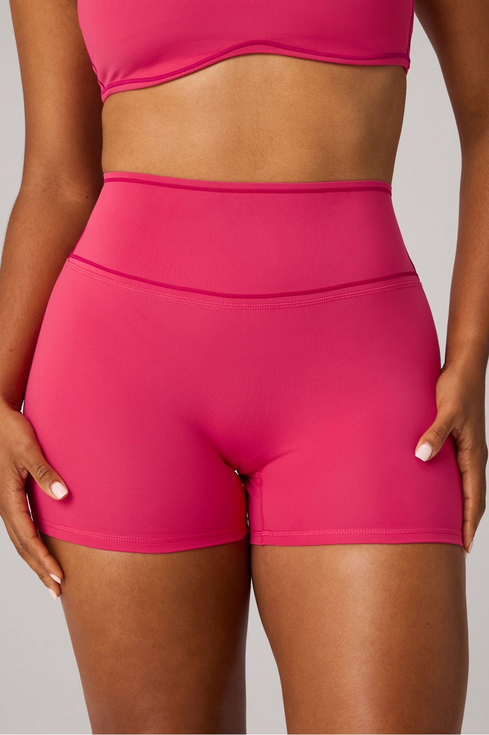 The No-Seam PureLuxe TLC Short 4"