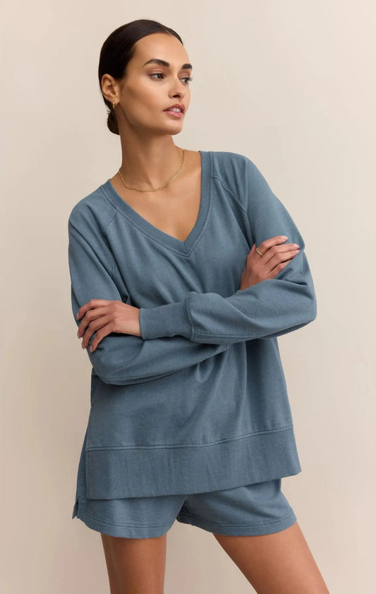 Modern V-Neck Weekender