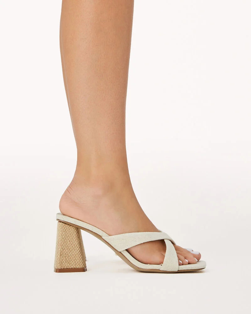 Lizbeth Heel