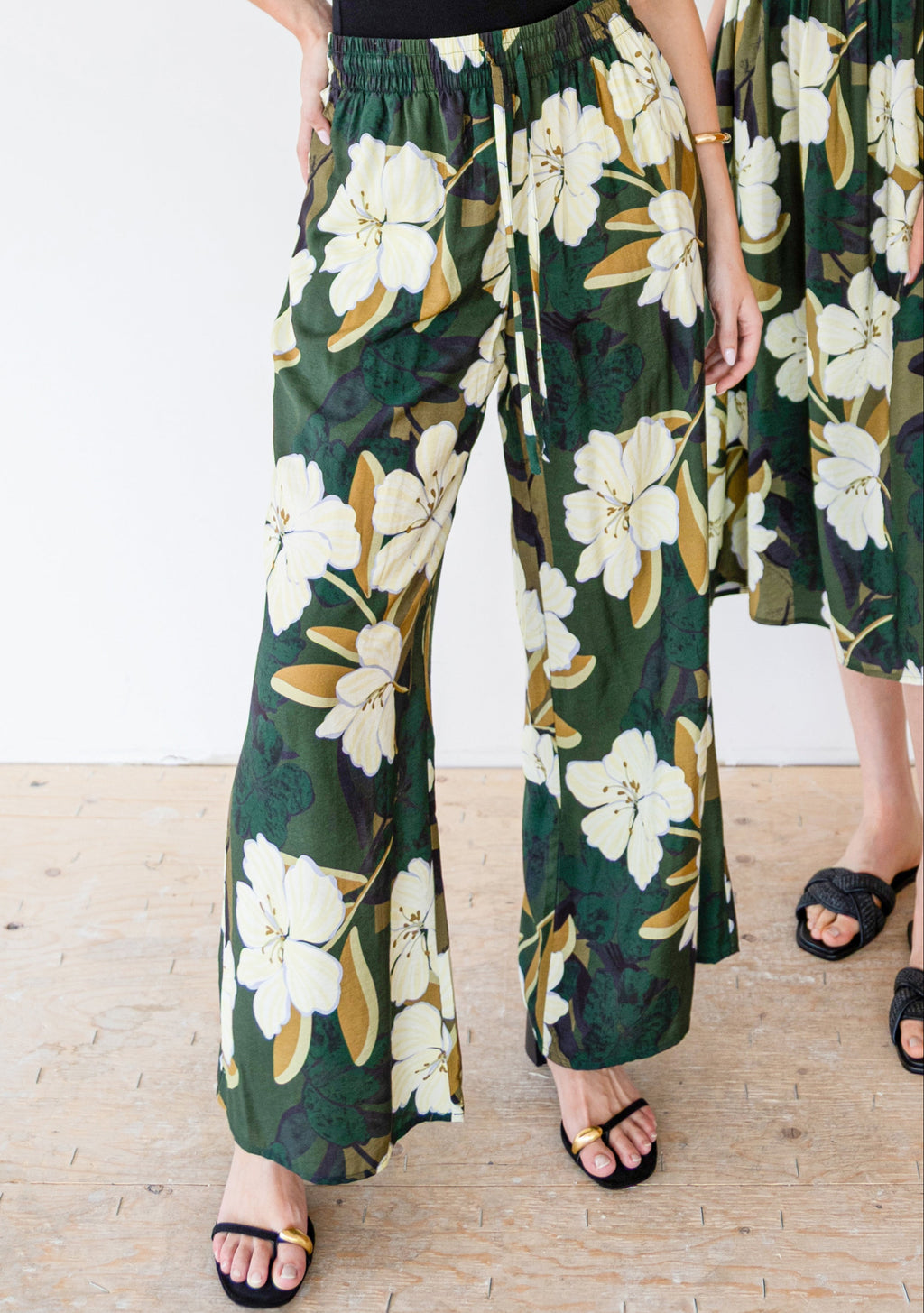 Wide Leg Bold Floral Flowy Pants
