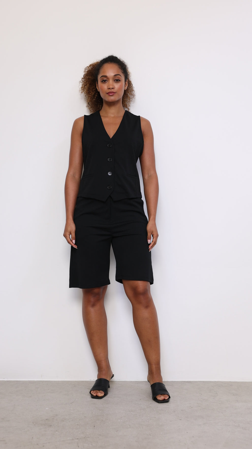 Siham Vest