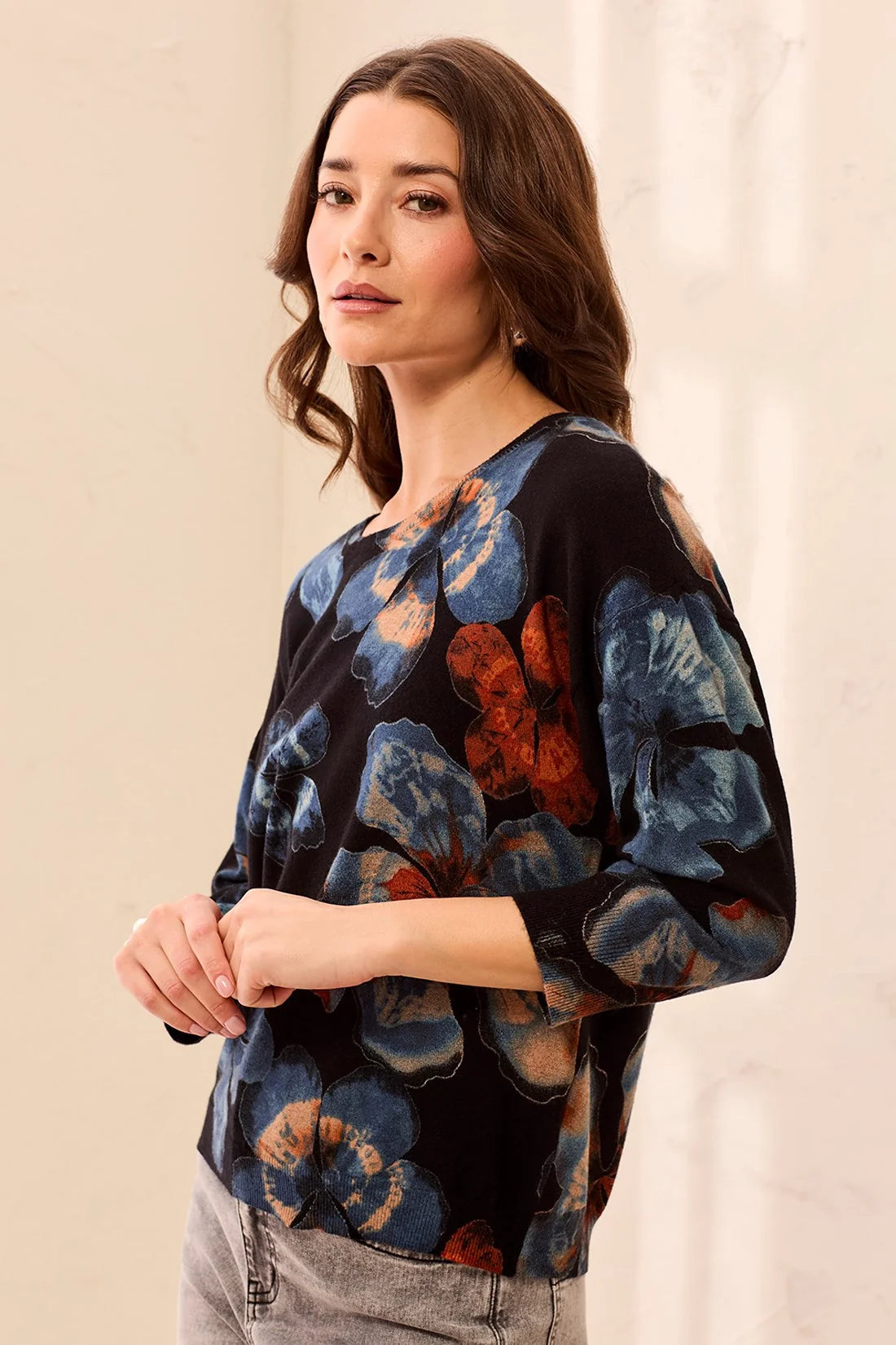 Soft Yarn Three-Quarter Sleeve Crewneck Sweater