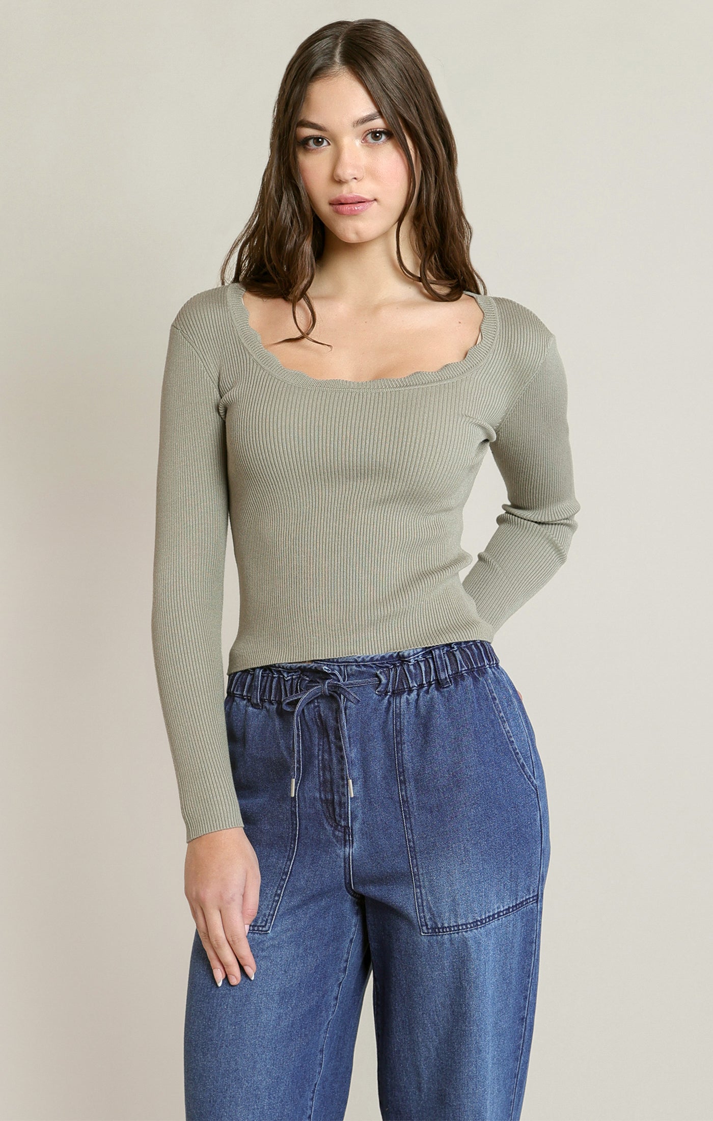 Scallop Neckline Long Sleeve Shirt