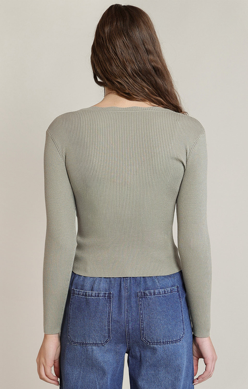 Scallop Neckline Long Sleeve Shirt