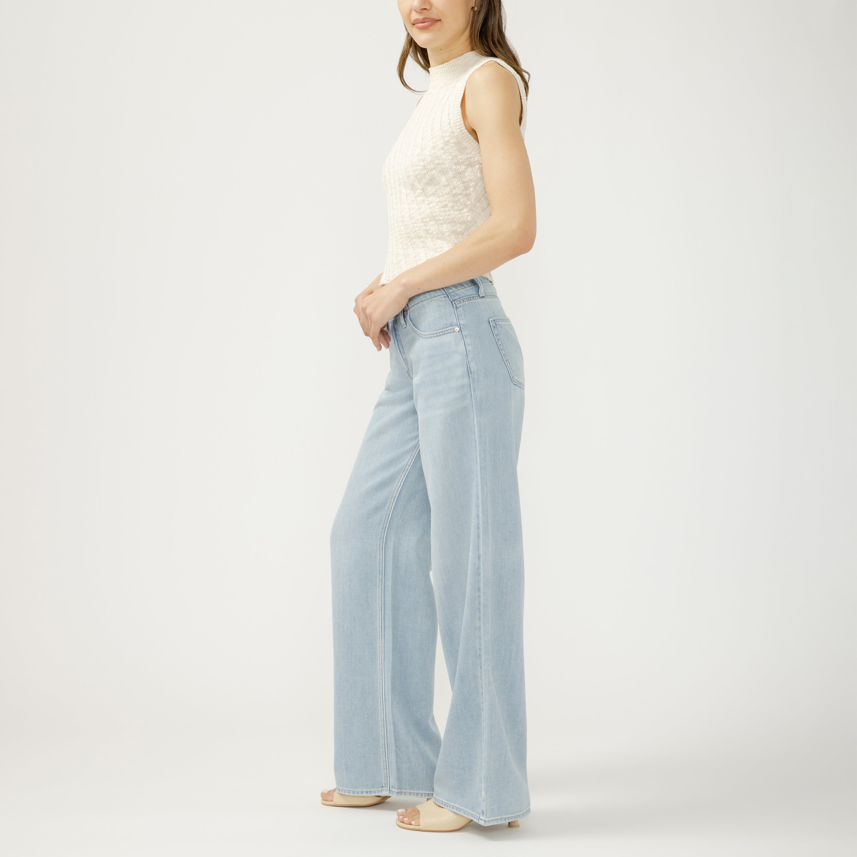 Suki Mid Rise Wide Leg Jeans
