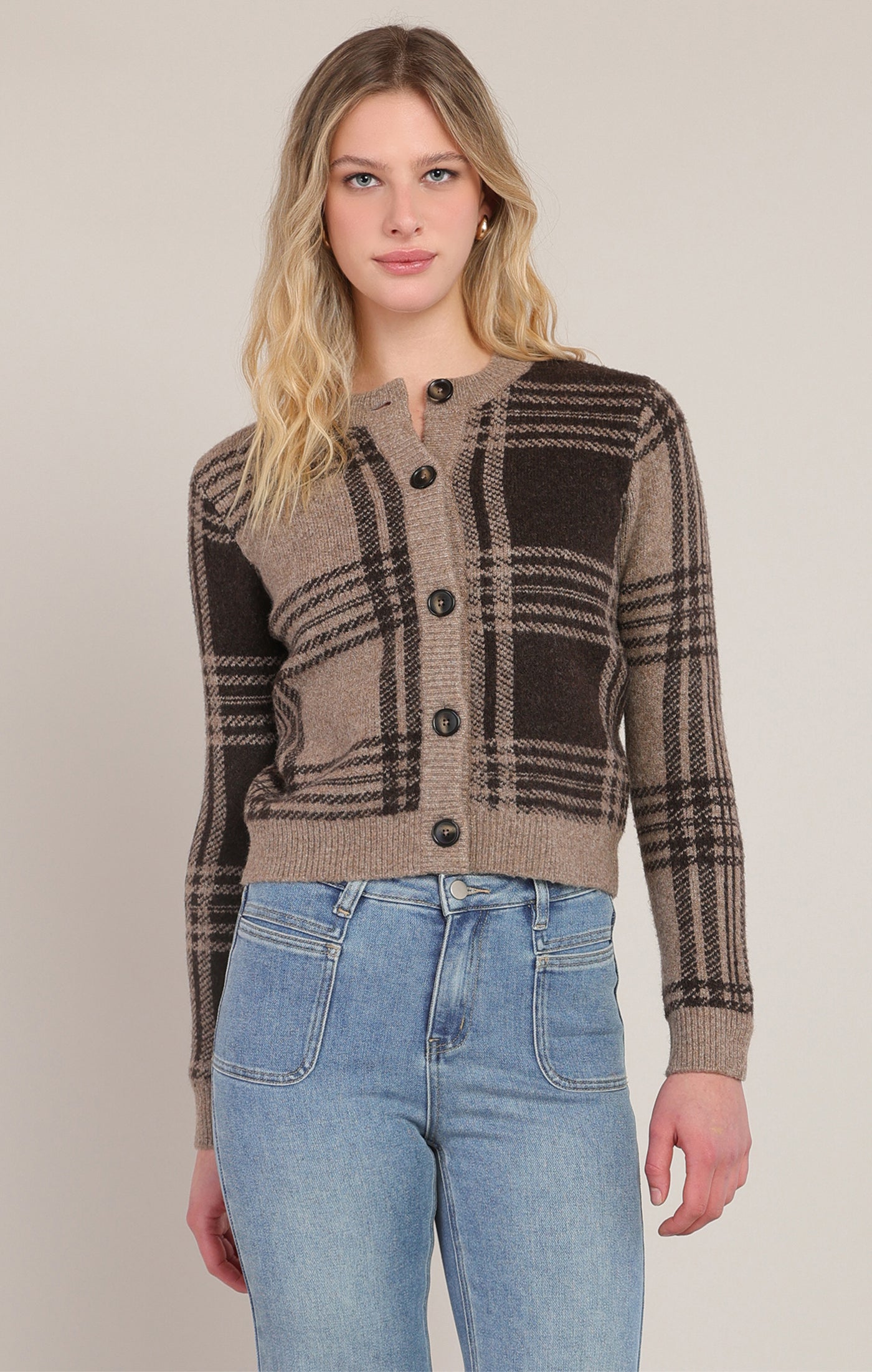 Plaid Crewneck Cropped Cardigan