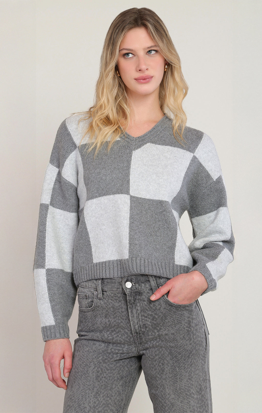 Colour Block V-Neck Sweater