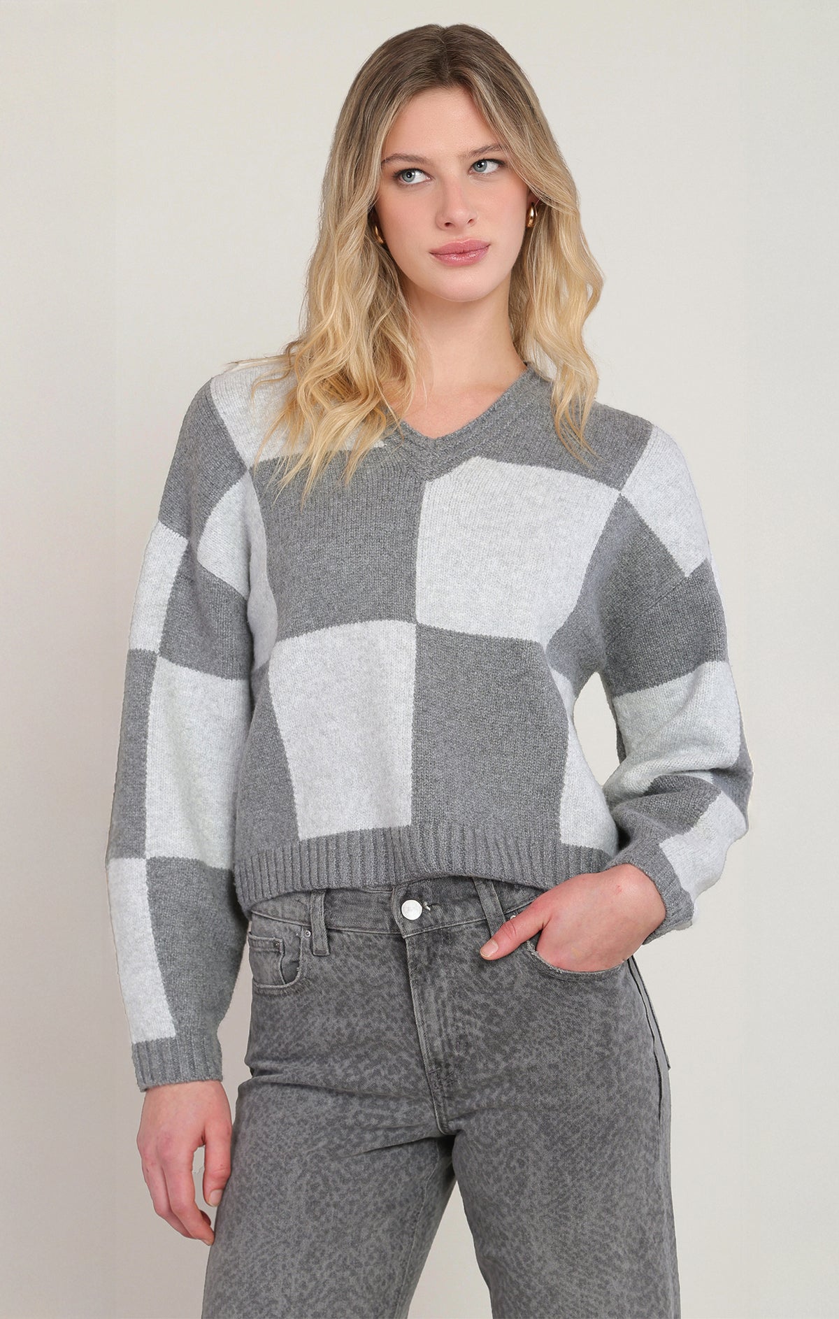 Colour Block V-Neck Sweater
