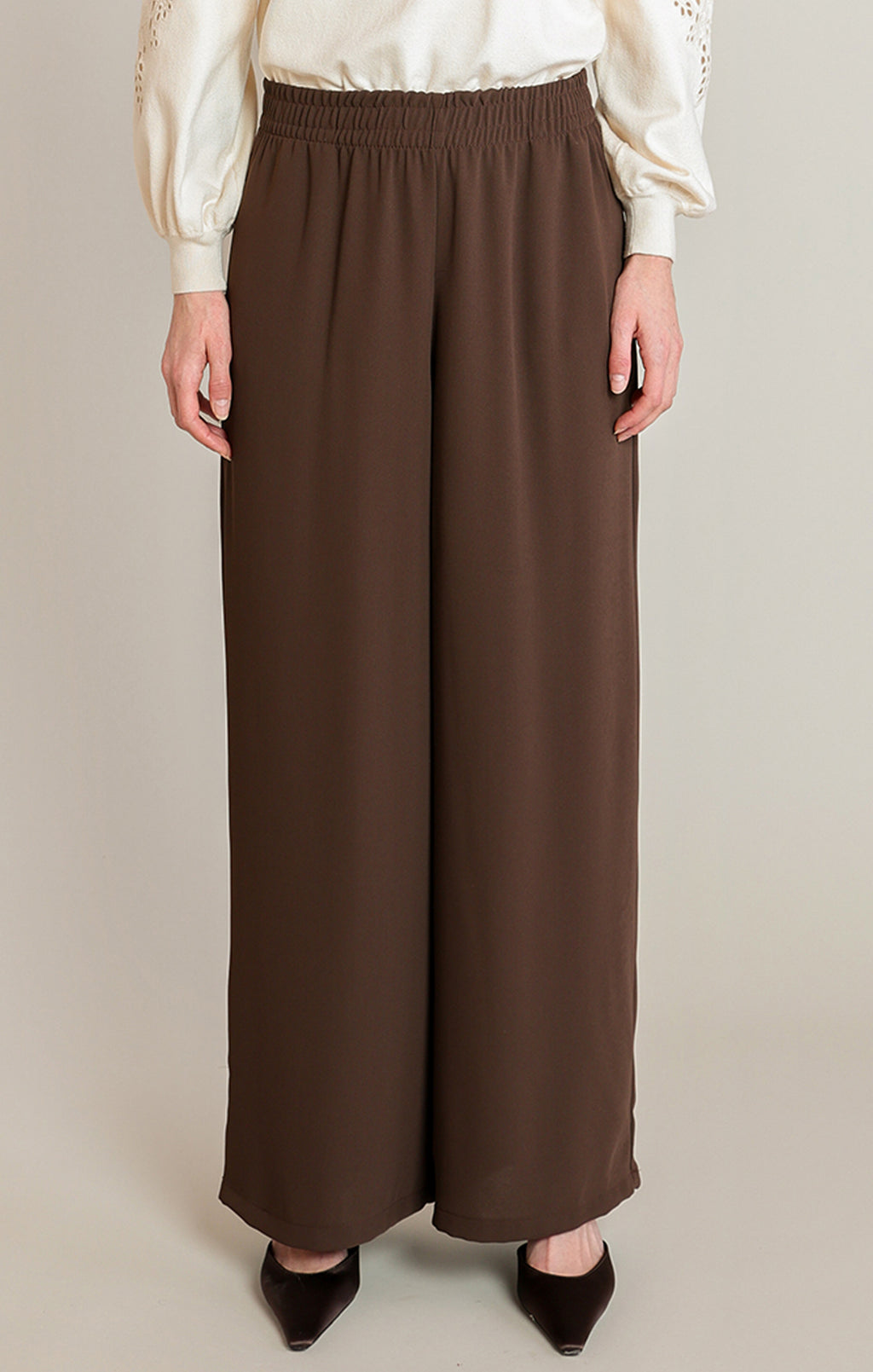 Wide Leg Pull On Pant