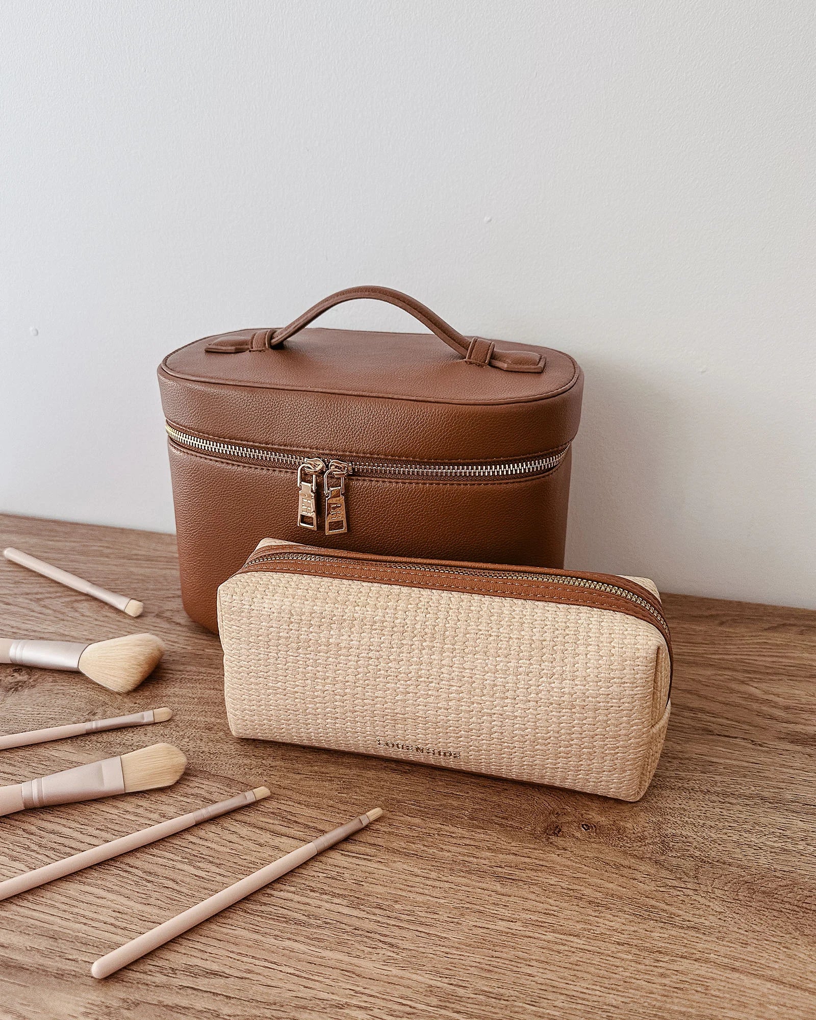 Juliette & Brianna Cosmetic Set